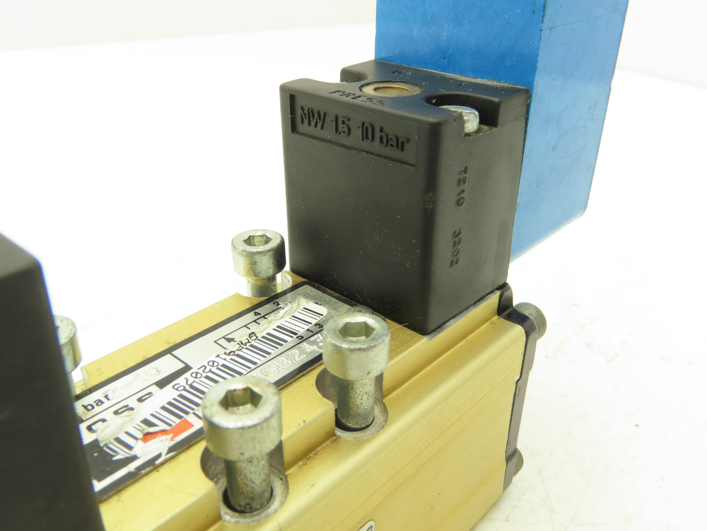 Ross W6076B2437 Pneumatic Solenoid Valve 24VDC