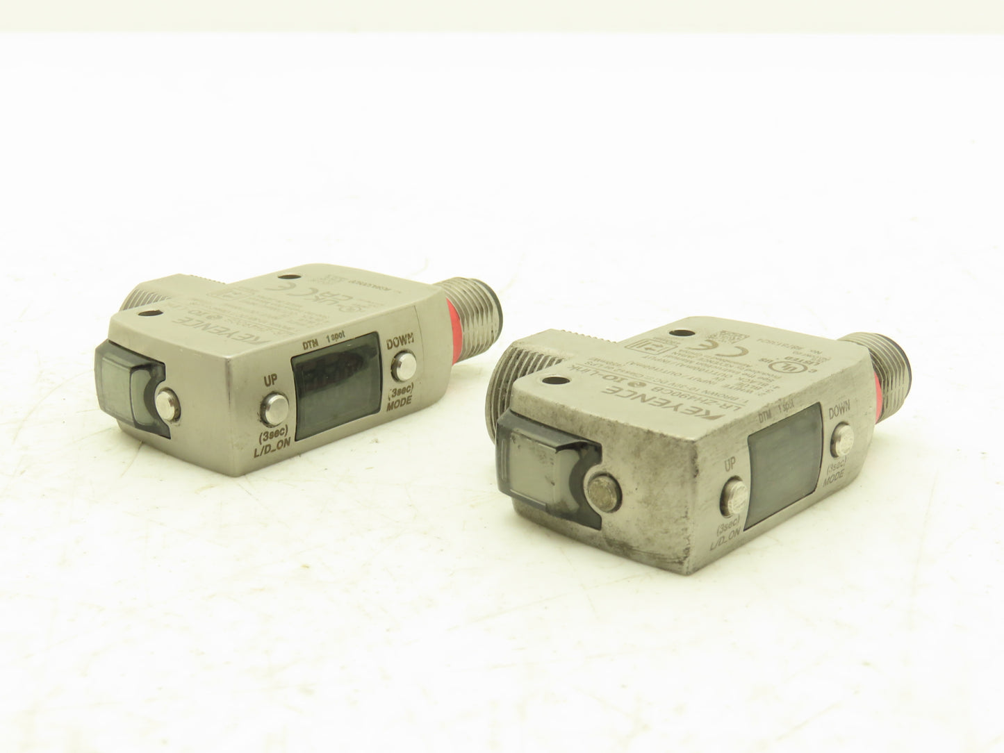 Keyence LR-ZH490CB Laser Proximity Sensor 490mm M12 10-30VDC  Lot of 2