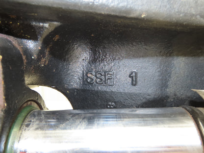Hyster E60Z-33 Electric Forklift Rear Axle Dual Hydraulic Steering Assembly