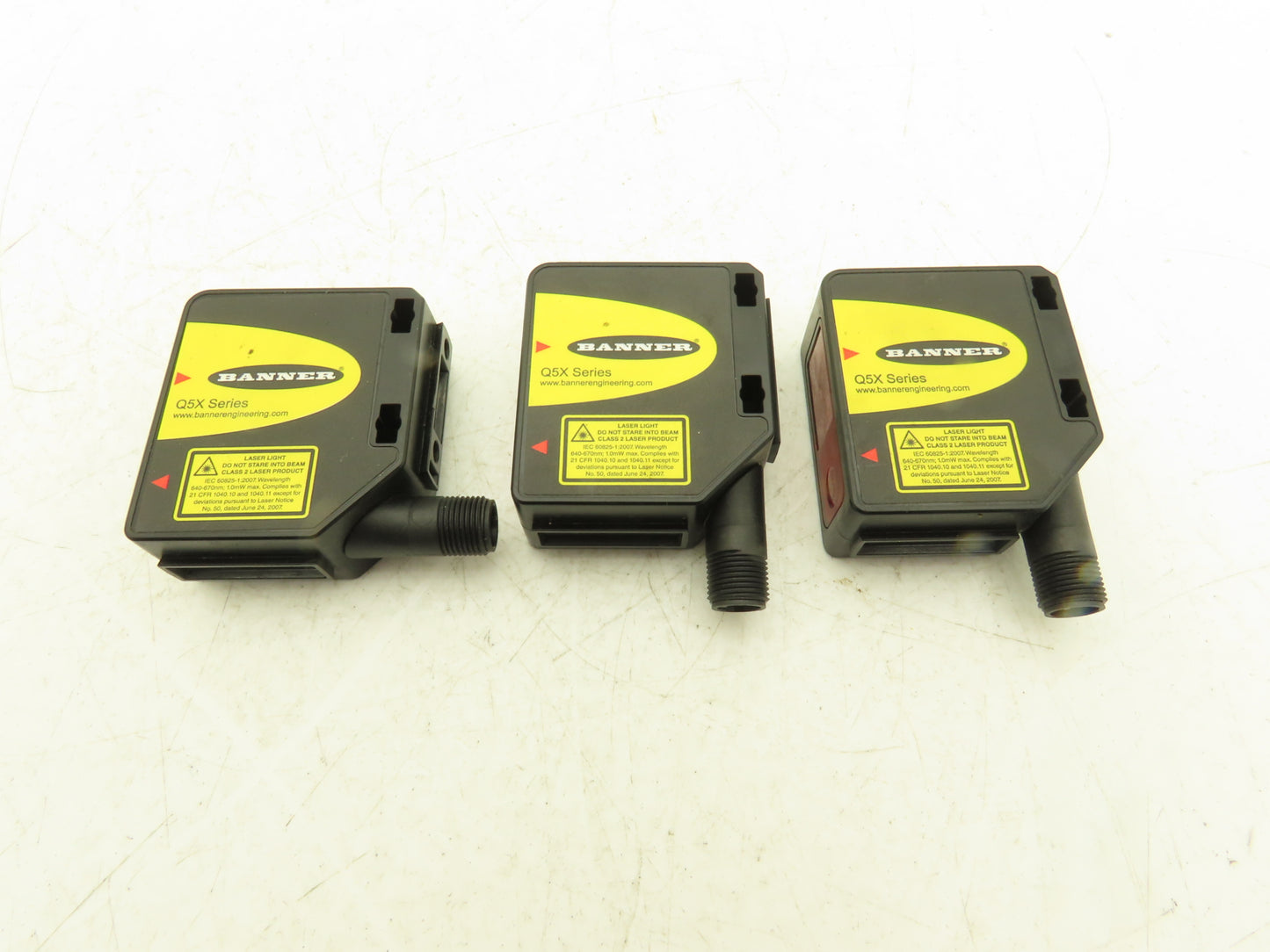 Banner Q5XKLAF2000-Q8 Laser Sensor 95-2000mm 10-30VDC  Lot of 3