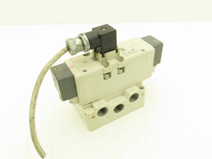 SMC VQ7-8-FHG-D-3Z Pneumatic Solenoid Valve 24VDC 1/2" Manifold