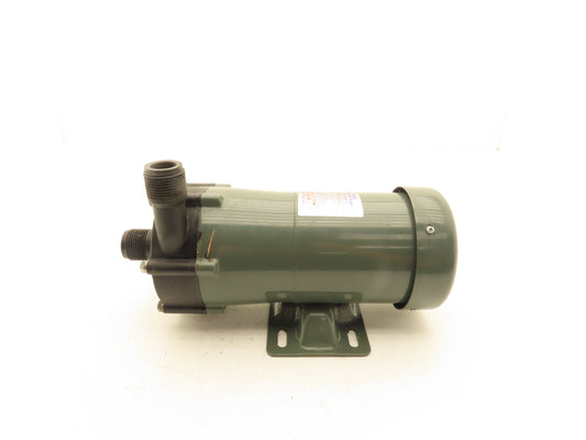 Iwaki MD-100RM Magnetic Drive Water Pump 1"Poly Plastic 220V 3PH 135 L/min