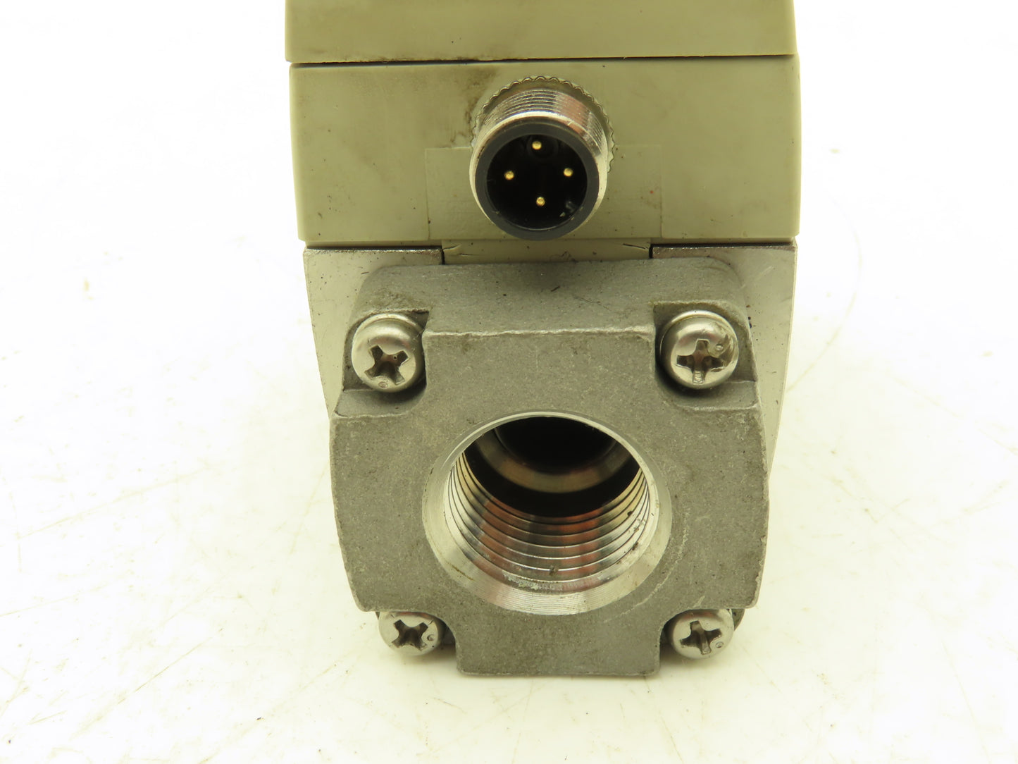 CKD Fluerex WFK5027-15-A5 Karman Vortex Flow Meter Sensor 3-27L/min Rc 1/2"