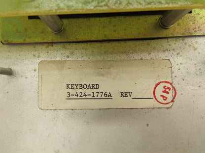 Cincinnati Milacron 3-424-1776A Keyboard with A65-0925-02B-001 Circuit Board