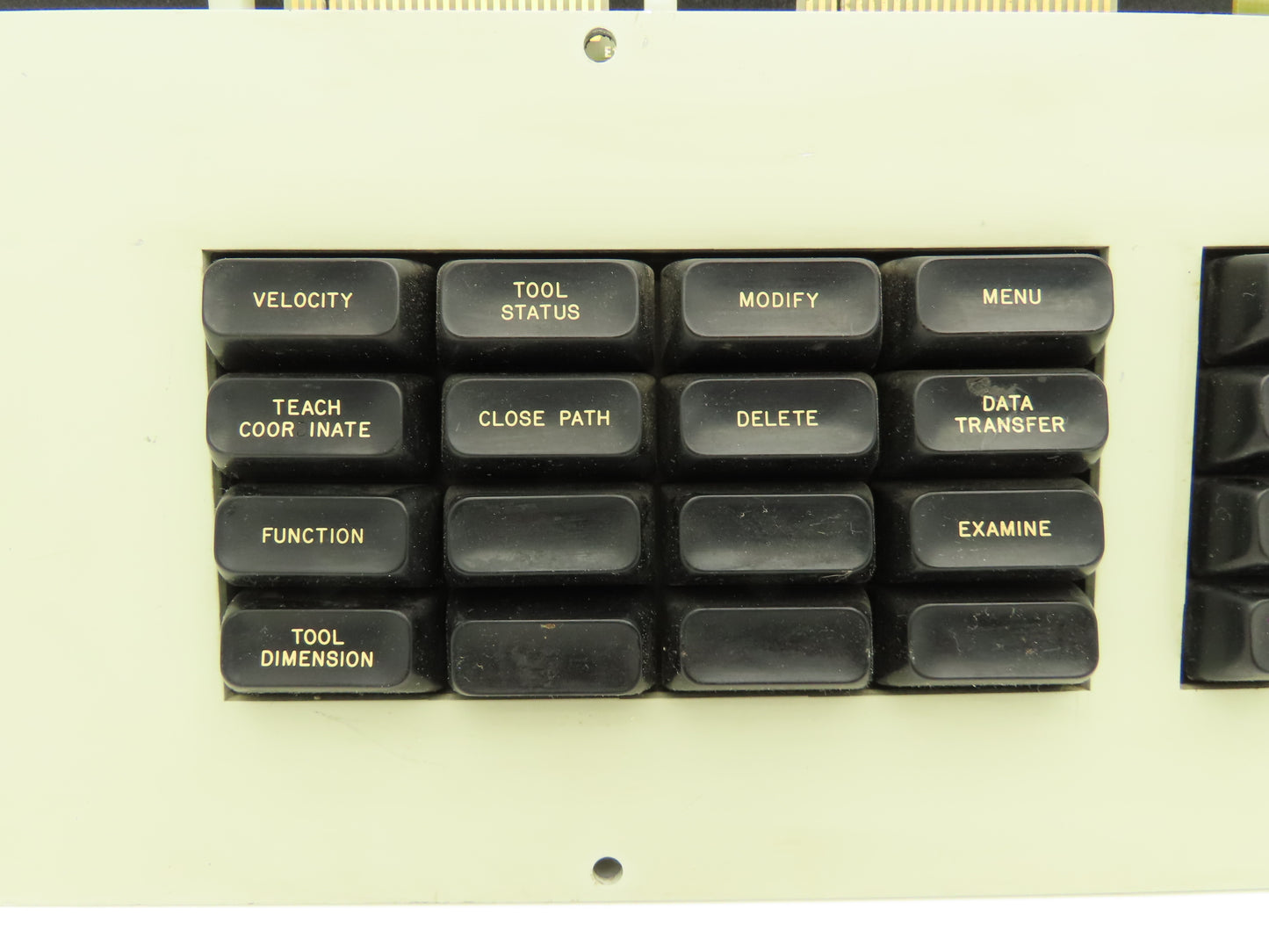 Cincinnati Milacron 3-424-1776A Keyboard with A65-0925-02B-001 Circuit Board