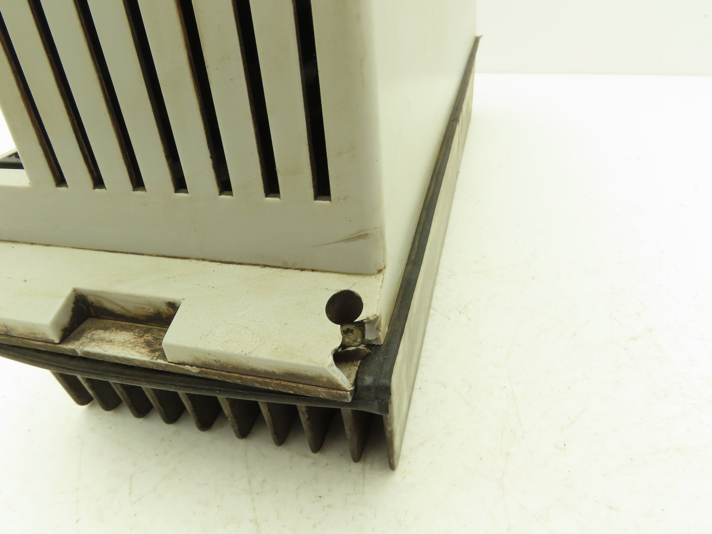 ABB 3HAB8101-11/07A Inmotion Industrial Robot Servo Drive Rectifier Unit