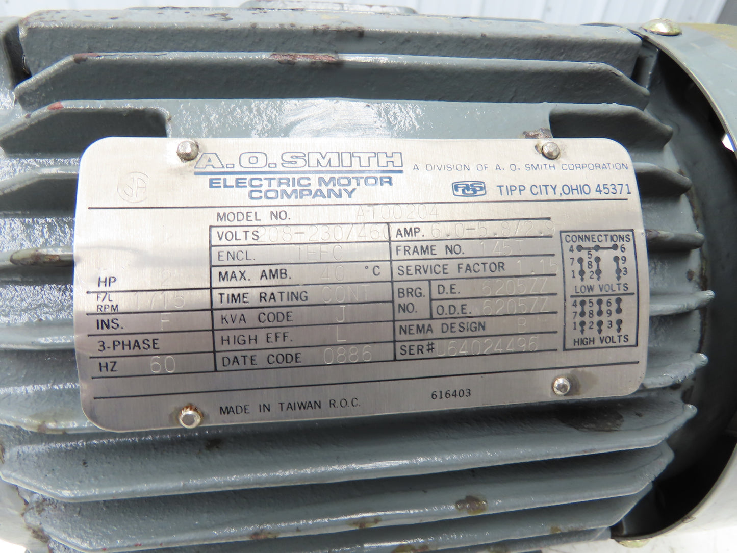 AO Smith AT00204 AC Motor 2Hp 1715 RPM 230/460V 3PH TE 145T Frame