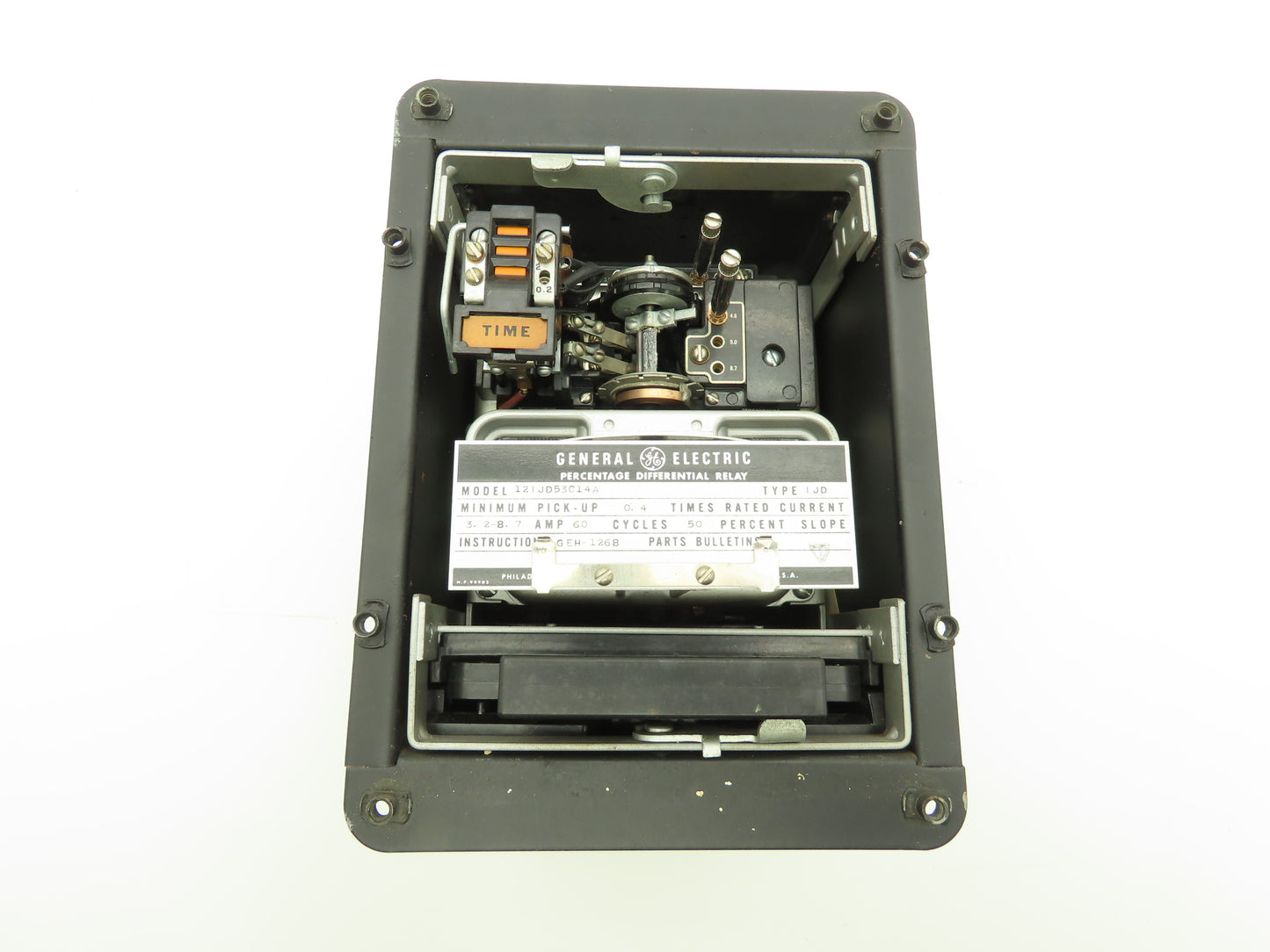 General Electric 12IJD53C14A Percentage Differential Relay 3.2-8.7A 50% Slope