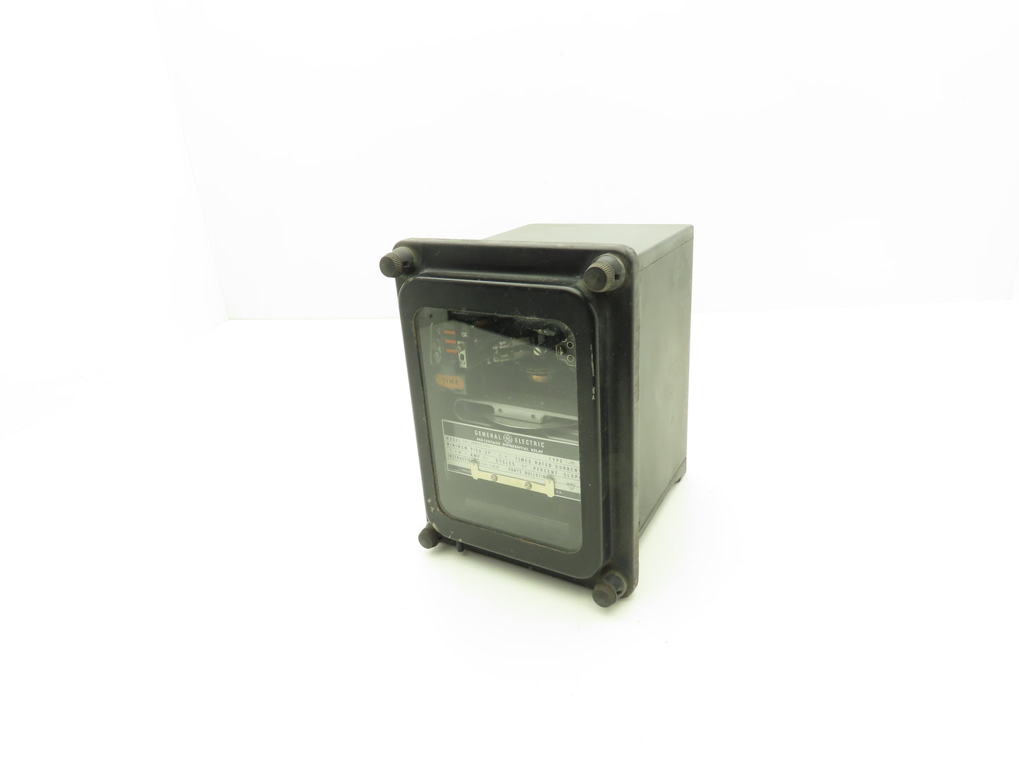 General Electric 12IJD53C14A Percentage Differential Relay 3.2-8.7A 50% Slope
