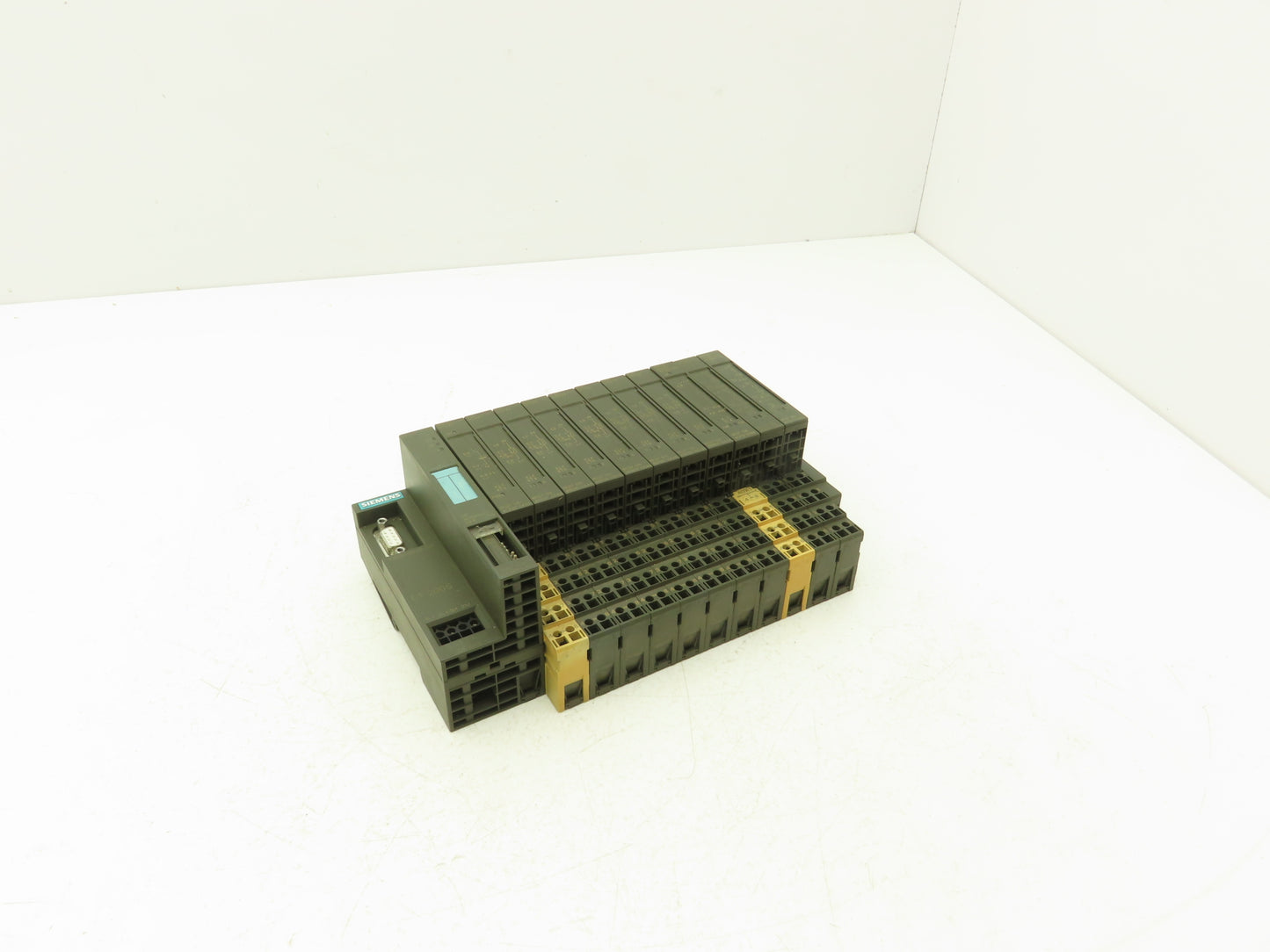 Siemens ET200S Profibus Remote Digital Input/Output Assembly 14 Input 4 Output