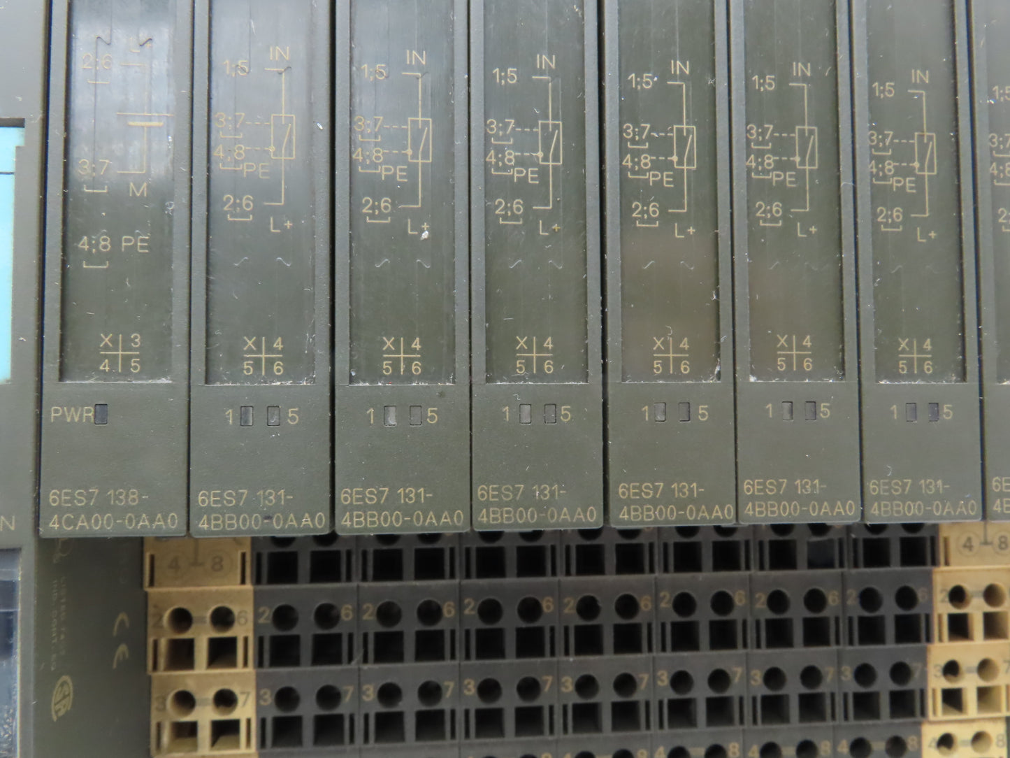 Siemens ET200S Profibus Remote Digital Input/Output Assembly 14 Input 4 Output