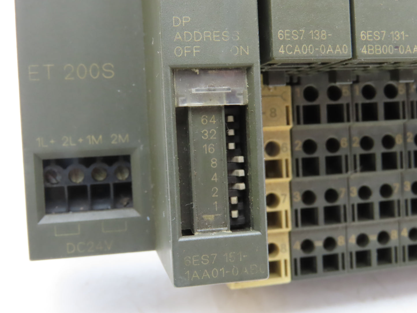 Siemens ET200S Profibus Remote Digital Input/Output Assembly 14 Input 4 Output