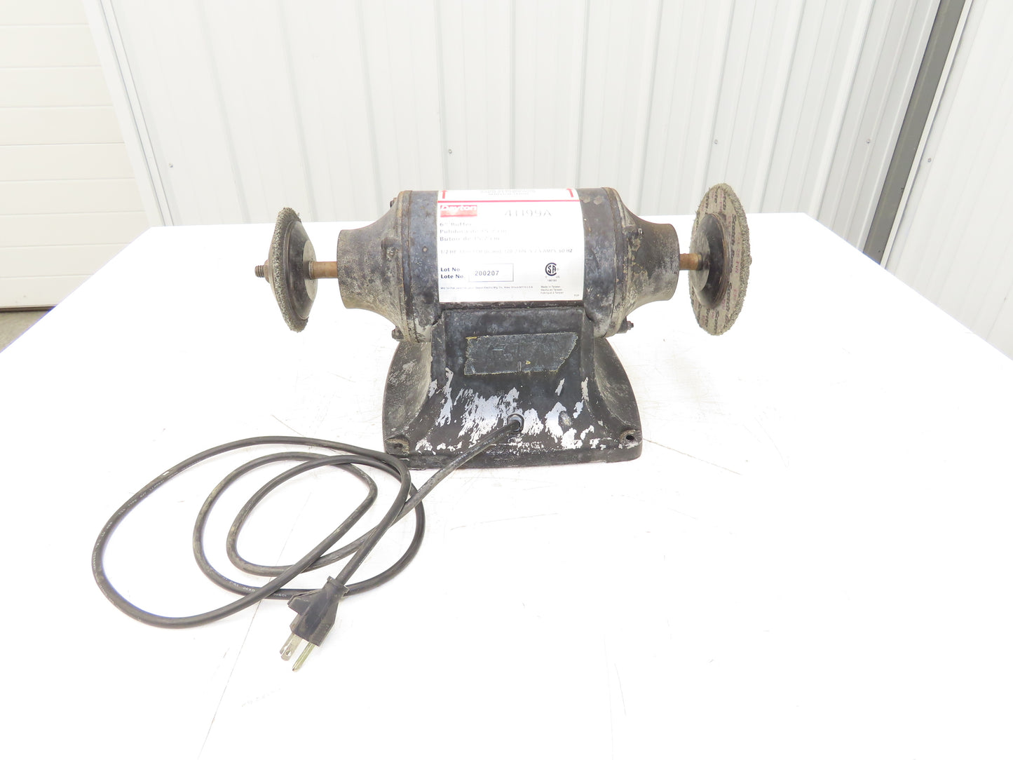 Dayton 4TJ99A Bench Buffer Grinder 6" 3450RPM 1/2 HP 120/240V 1/2" Arbor