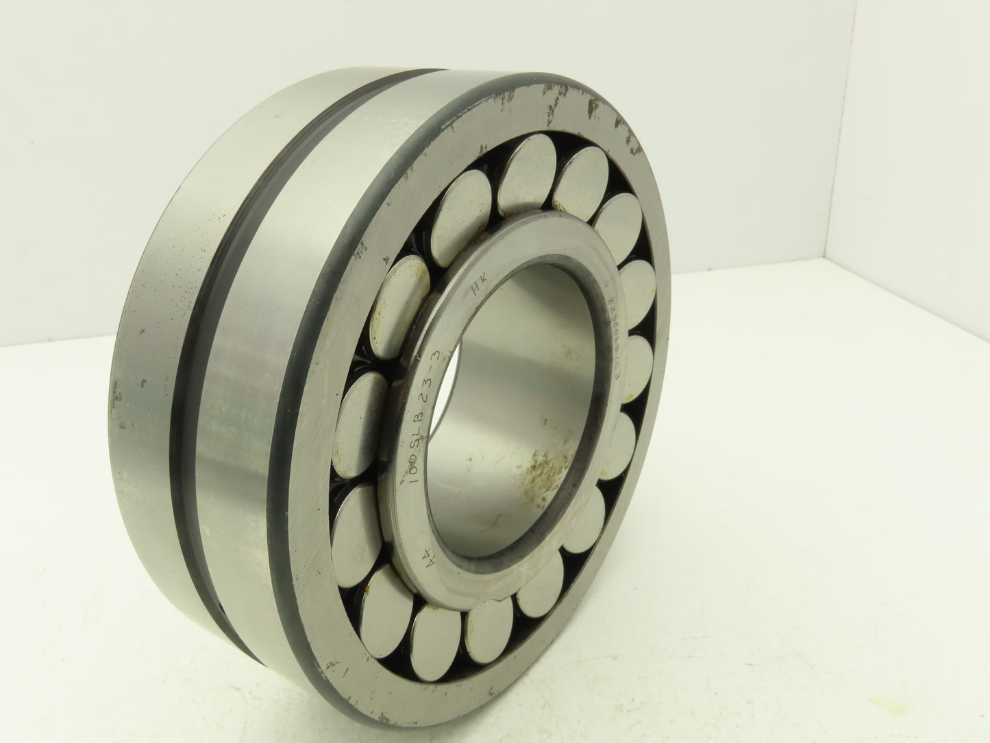 Link Belt 100SLB 23L Spherical Roller Bearing 100mm ID x 215mm OD x 73mm Width
