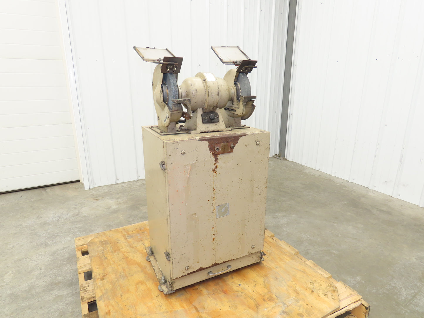 Showa SGK-N Bench Grinder Dust Collector Stand 8" 3000 RPM 230V 3Ph