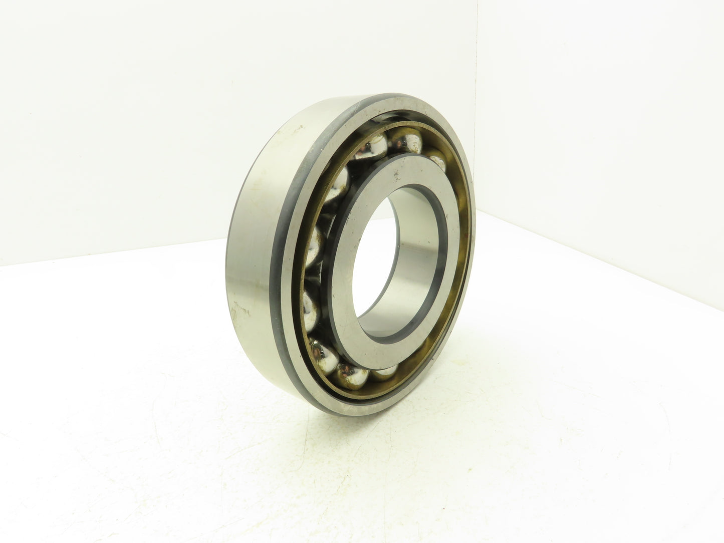 SKF 7319BEA G Angular Contact Ball Bearing Brass 95mm ID x 200mm OD x 45mm Width