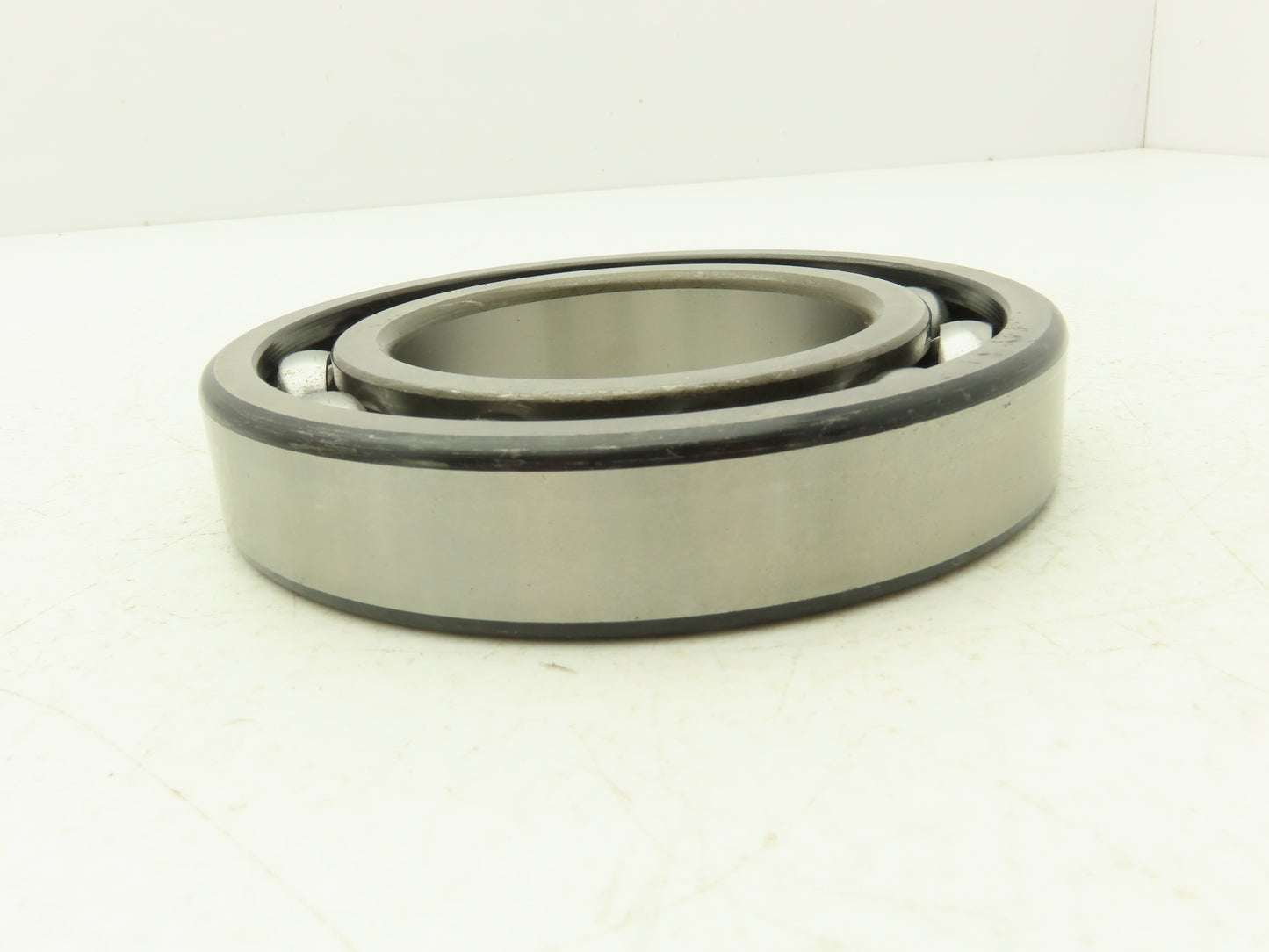 NTN 6217C3 Radial/ Deep Groove Ball Bearing 85mm ID x 150mm OD x 28mm Width
