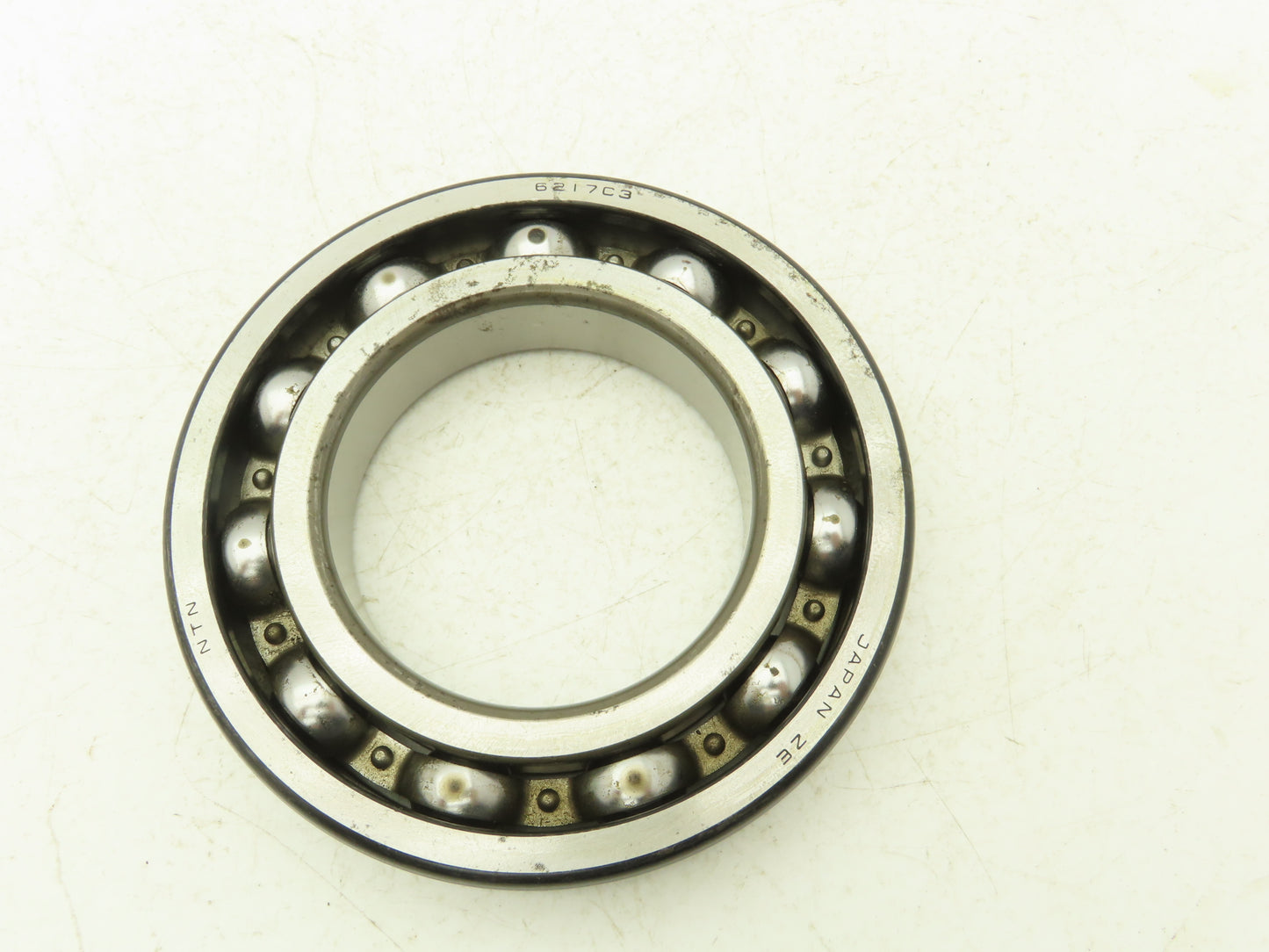 NTN 6217C3 Radial/ Deep Groove Ball Bearing 85mm ID x 150mm OD x 28mm Width