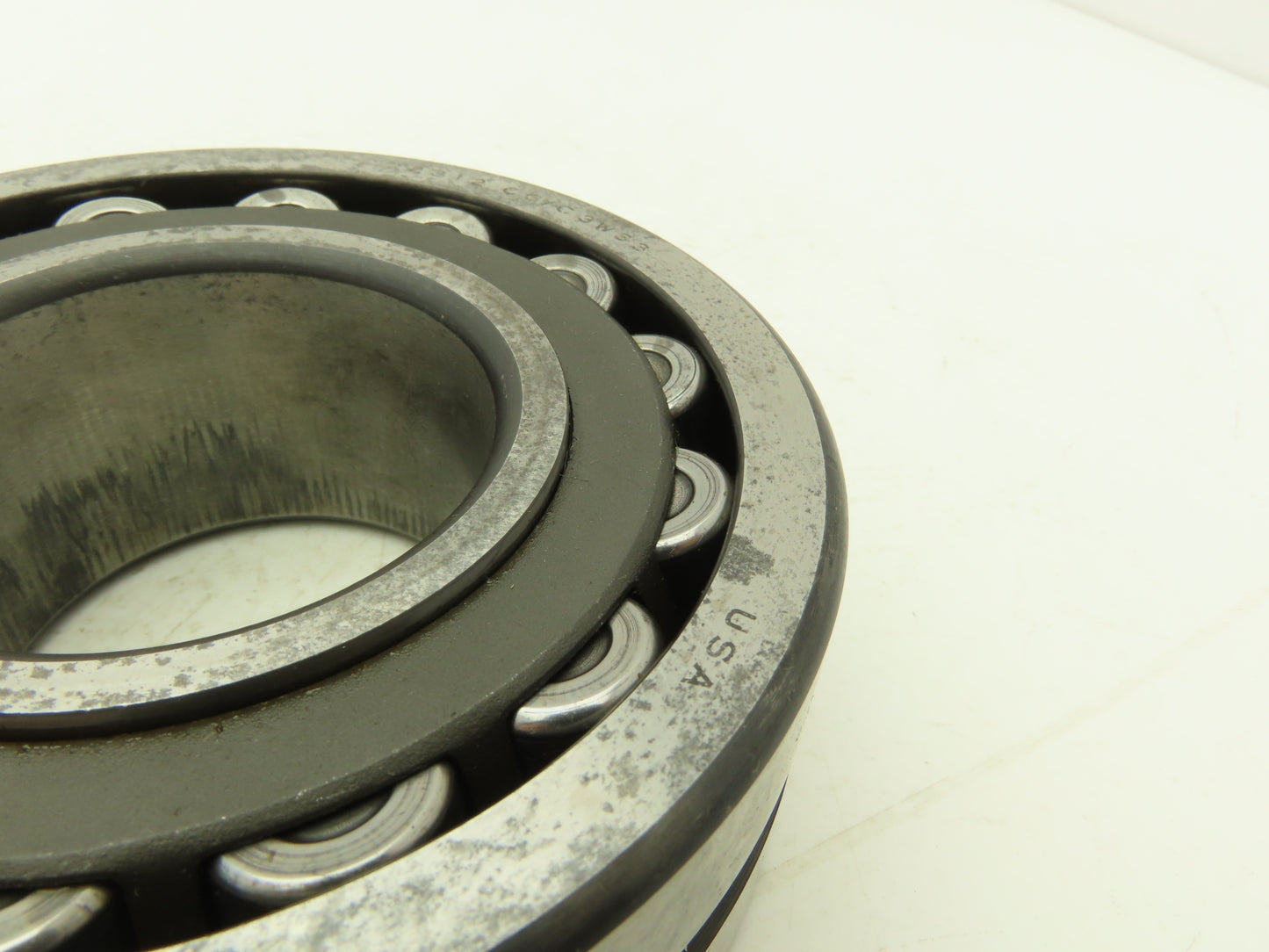 SKF 22312 CG/C3W33 Spherical Roller Bearing 2 Row 60mm ID x 130mm OD x 46mm W