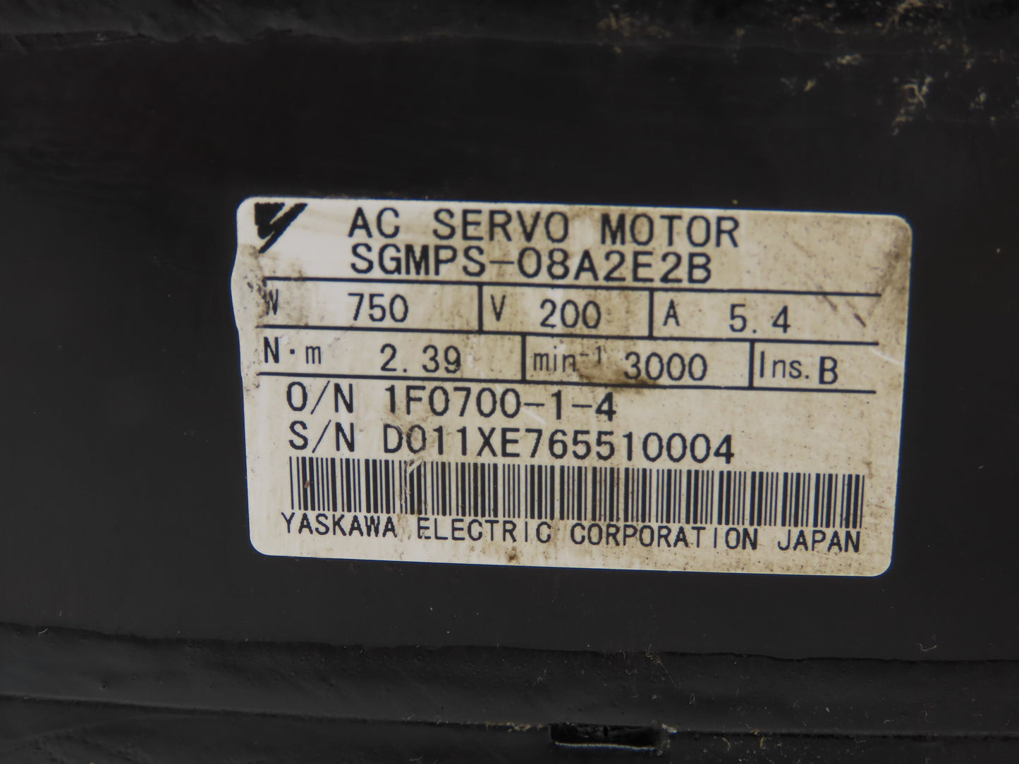 Yaskawa SGMPS-08A2E2B AC Servo Motor 750W 200V 3000 RPM
