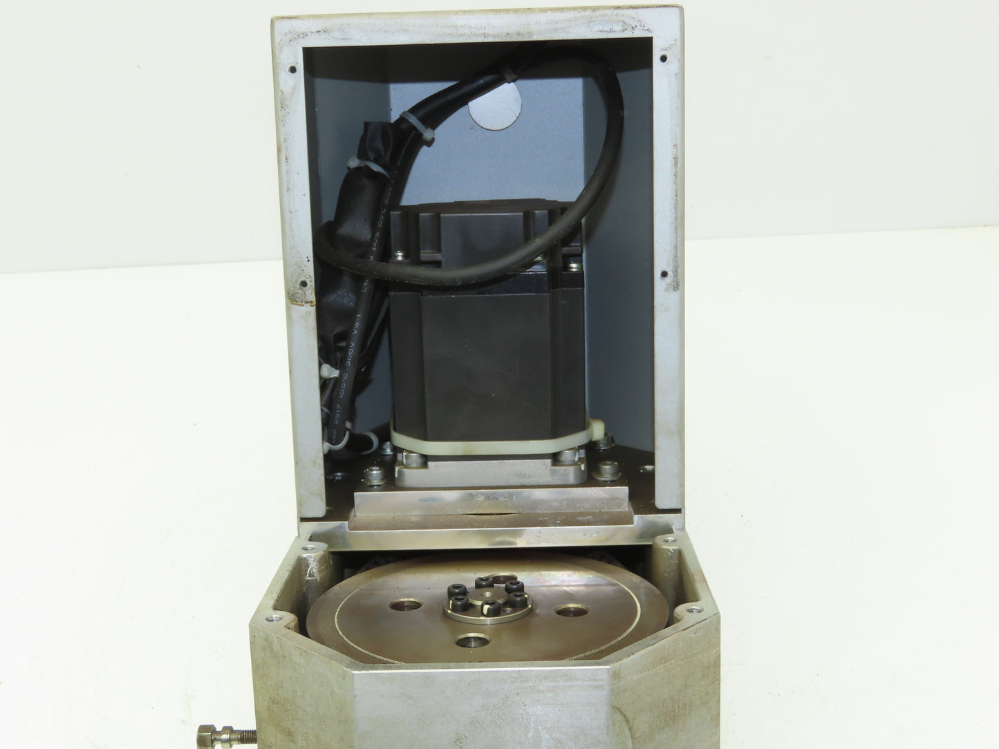 Konsei KRSA-R17 Rotary Actuator Servo Motor Belt Drive Mitsubishi HG-KR73