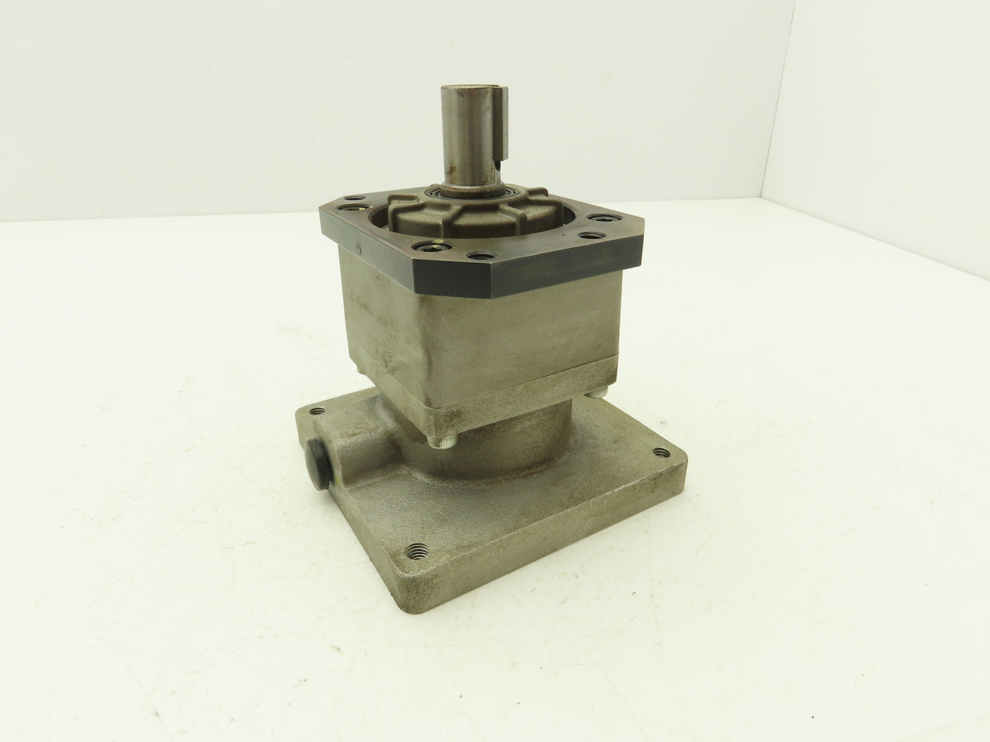 Shimpo-Nidec VRSF-5C-750 Able Planetary Reducer 5:1 Ratio Inline Servo Gearhead