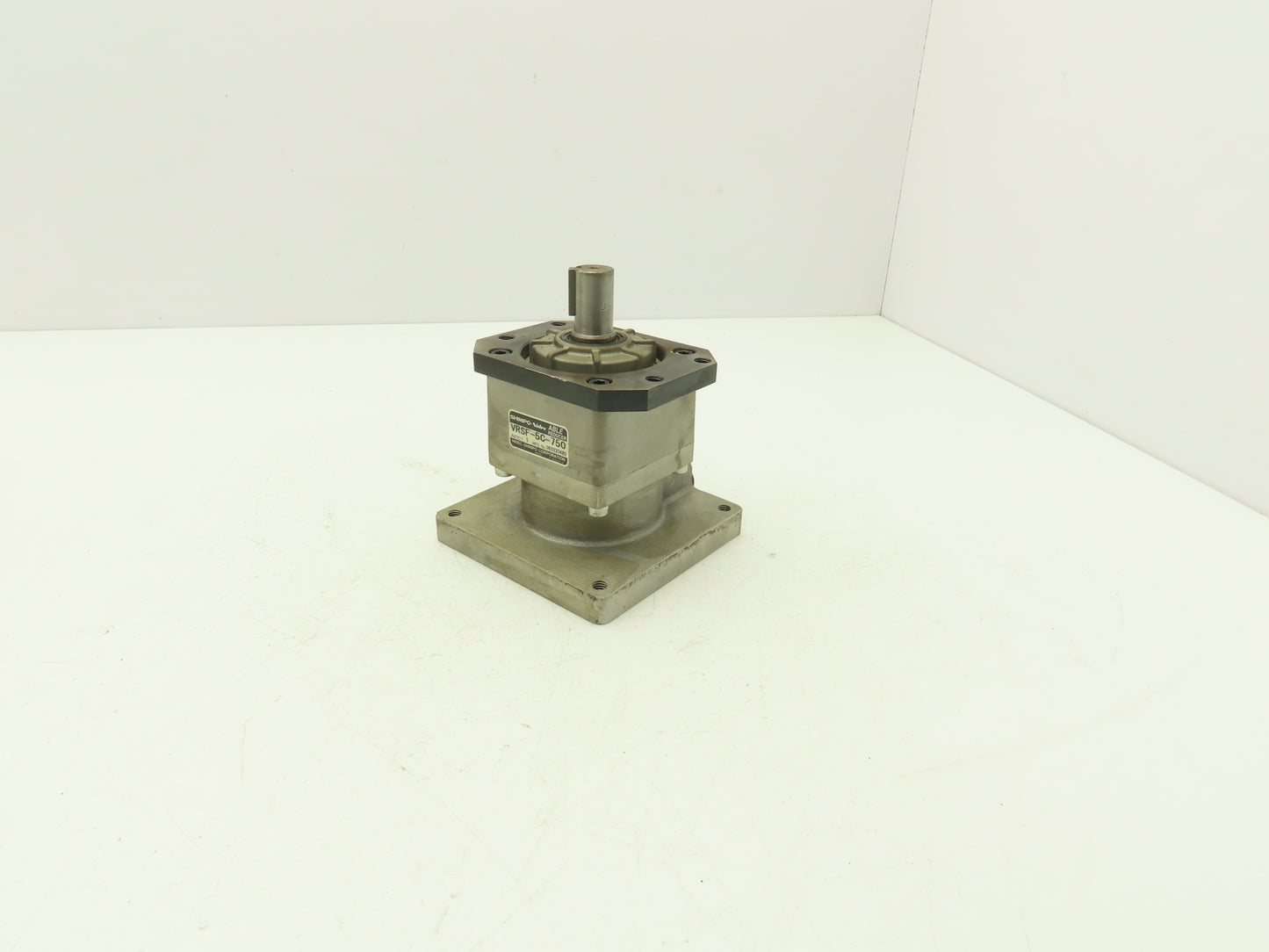 Shimpo-Nidec VRSF-5C-750 Able Planetary Reducer 5:1 Ratio Inline Servo Gearhead