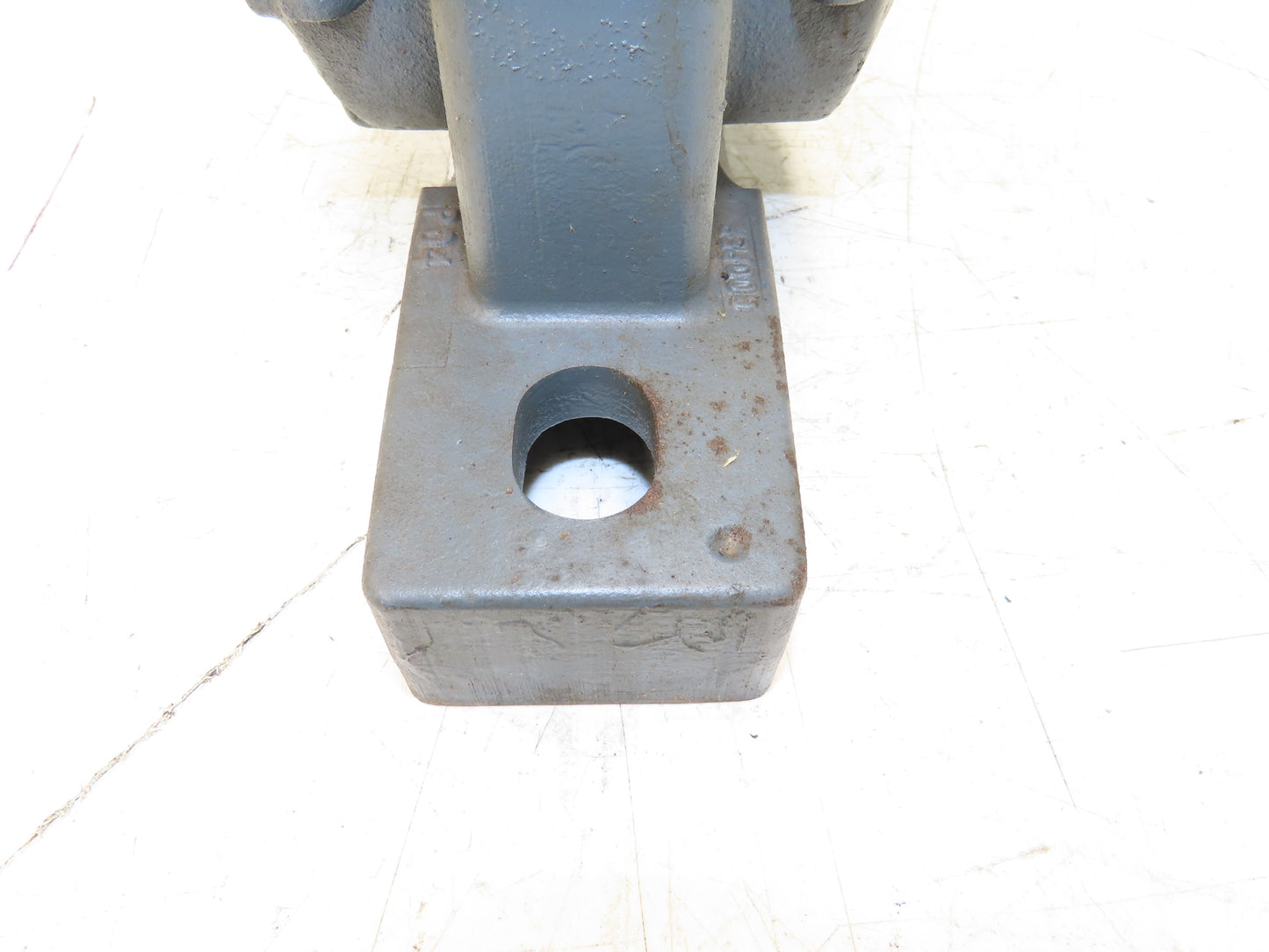 Cooper Bearing 02 BCP204EX Split Pillow Block Bearing 2-1/4" Bore P 04 Pedestal