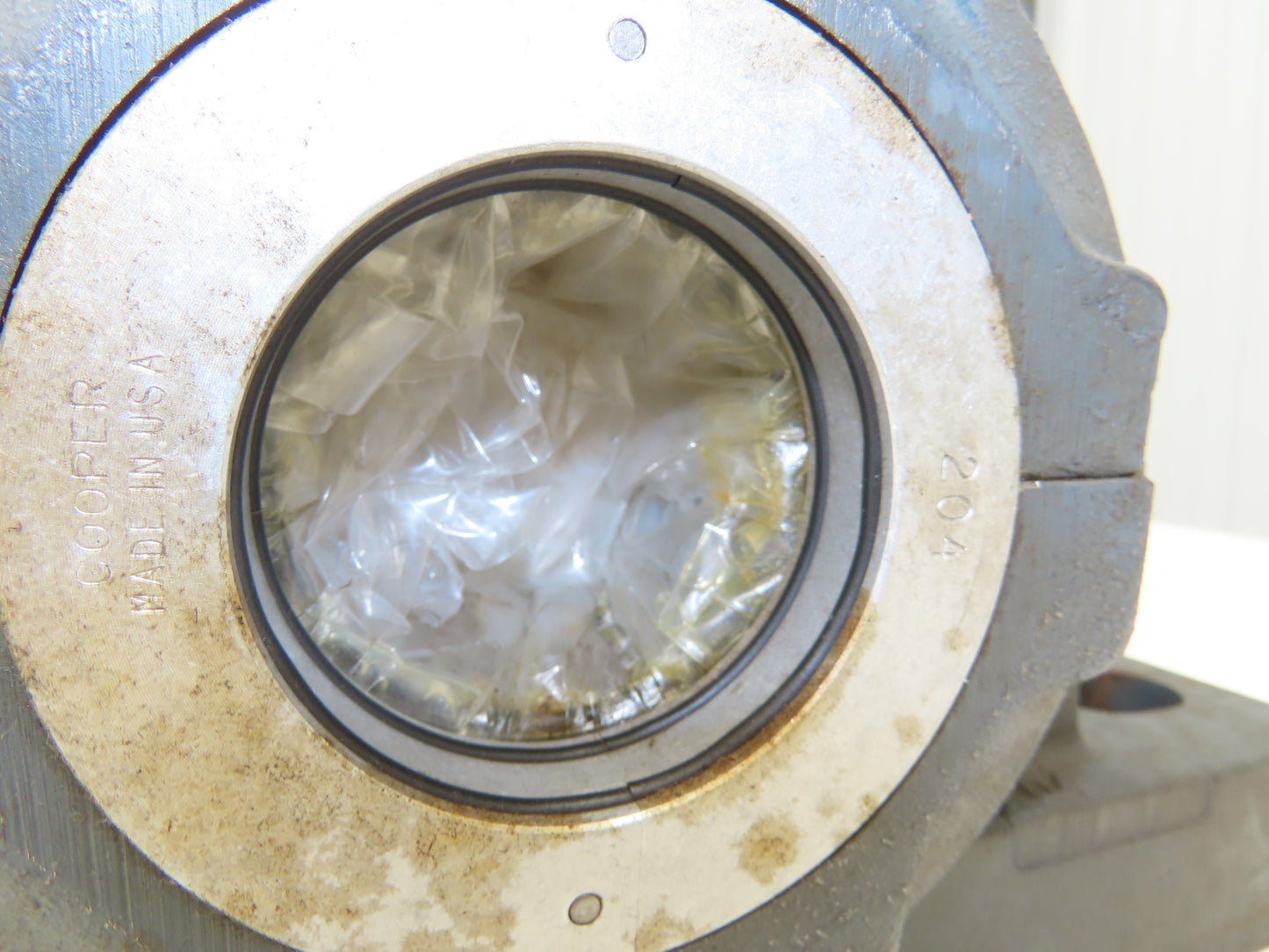 Cooper Bearing 02 BCP204EX Split Pillow Block Bearing 2-1/4" Bore P 04 Pedestal