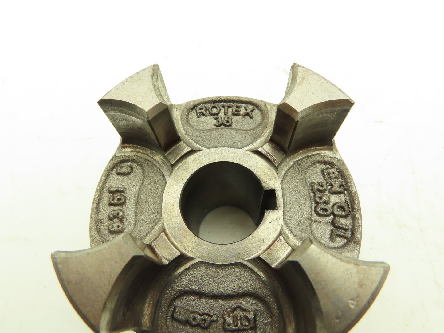 Rotex KTR 38 Series Flex Coupling Hub Aluminum 1-5/8" & 1" Bores With Keyway