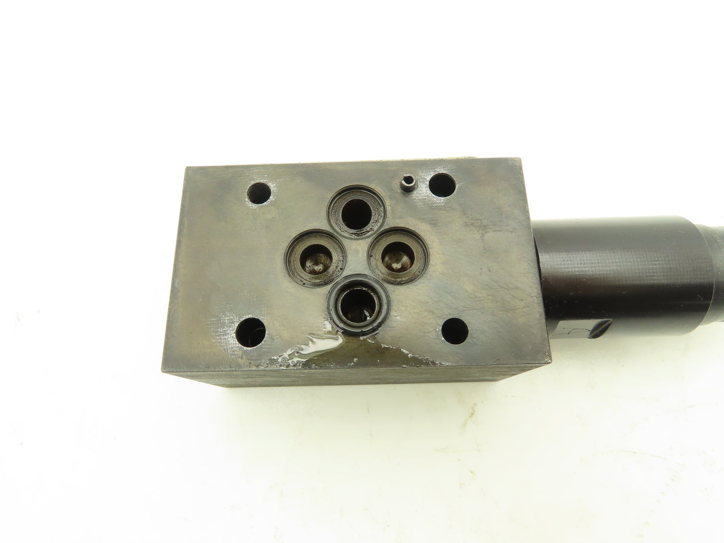Vickers DGMC-3-PT-AW-41-EN411 Hydraulic Flow Control Relief Valve D03