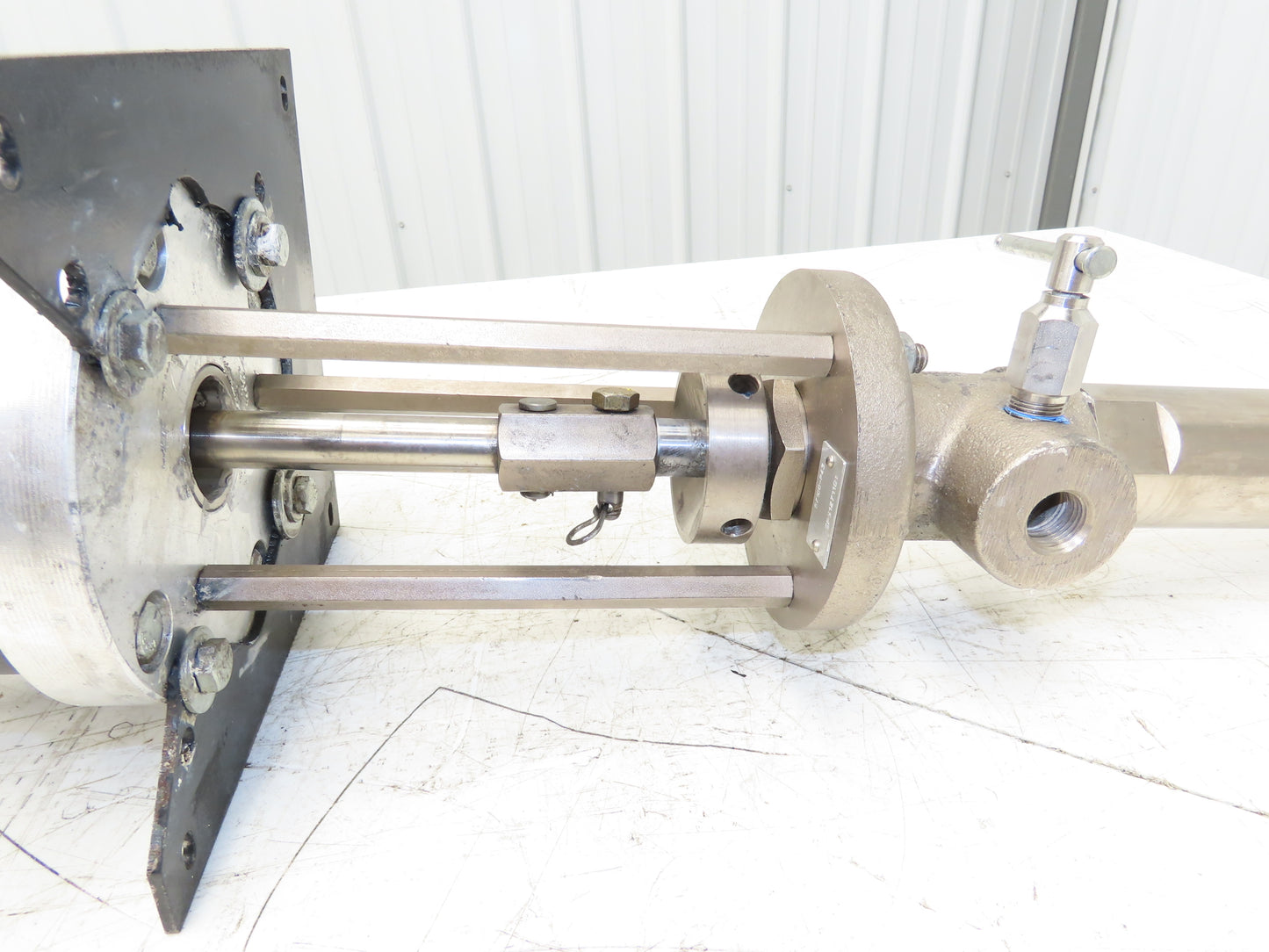 Ingersoll Rand ARO 67120-P43 Pneumatic Extrusion Piston Pump 6549psi 67100-P43