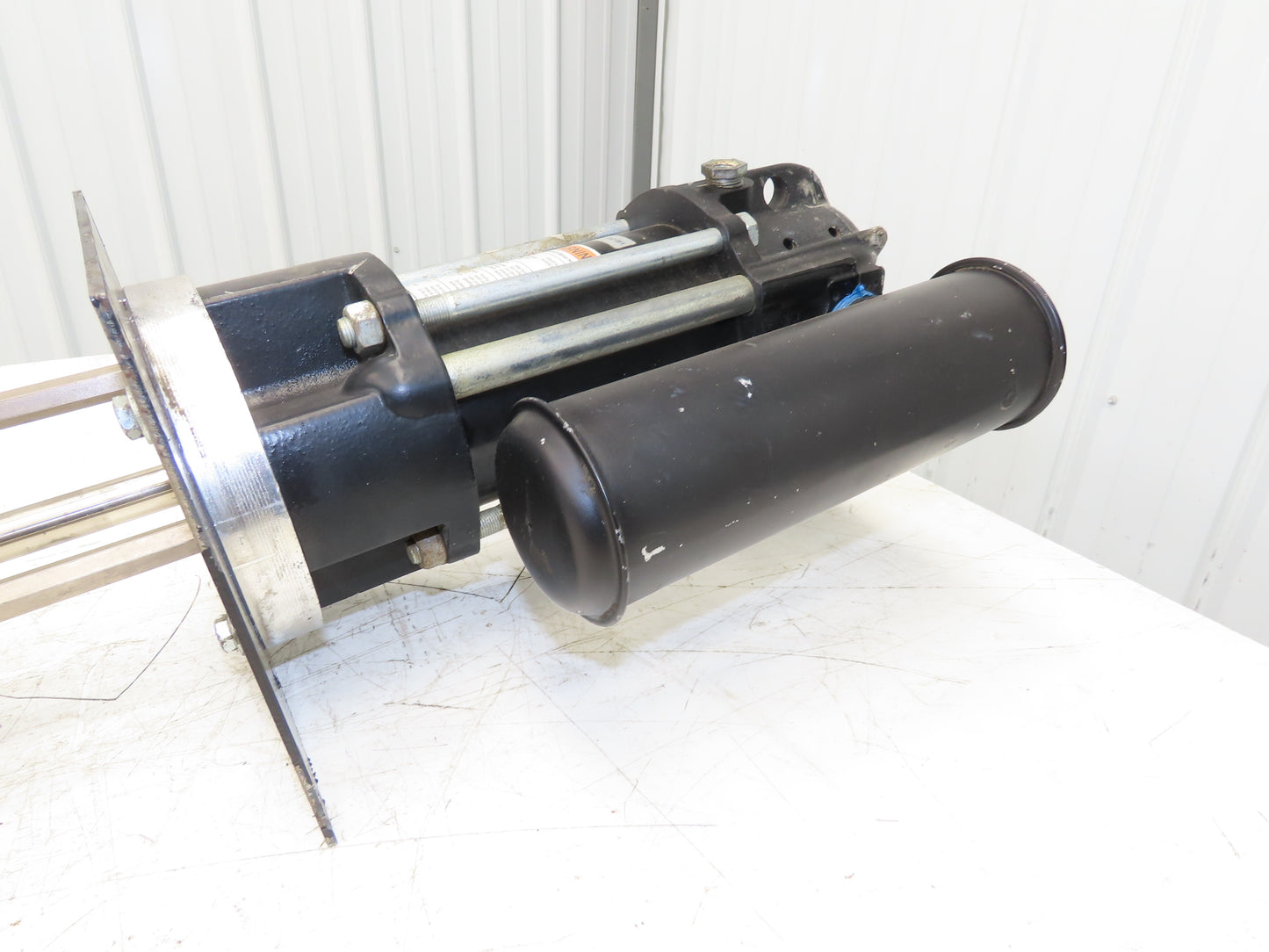 Ingersoll Rand ARO 67120-P43 Pneumatic Extrusion Piston Pump 6549psi 67100-P43