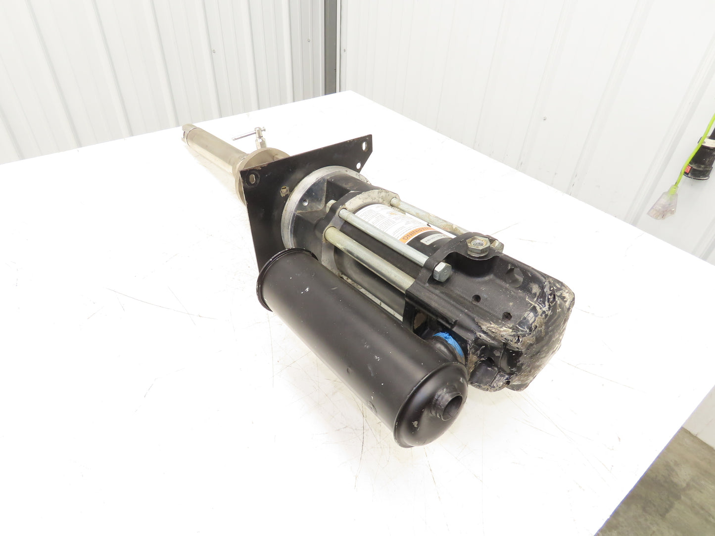 Ingersoll Rand ARO 67120-P43 Pneumatic Extrusion Piston Pump 6549psi 67100-P43