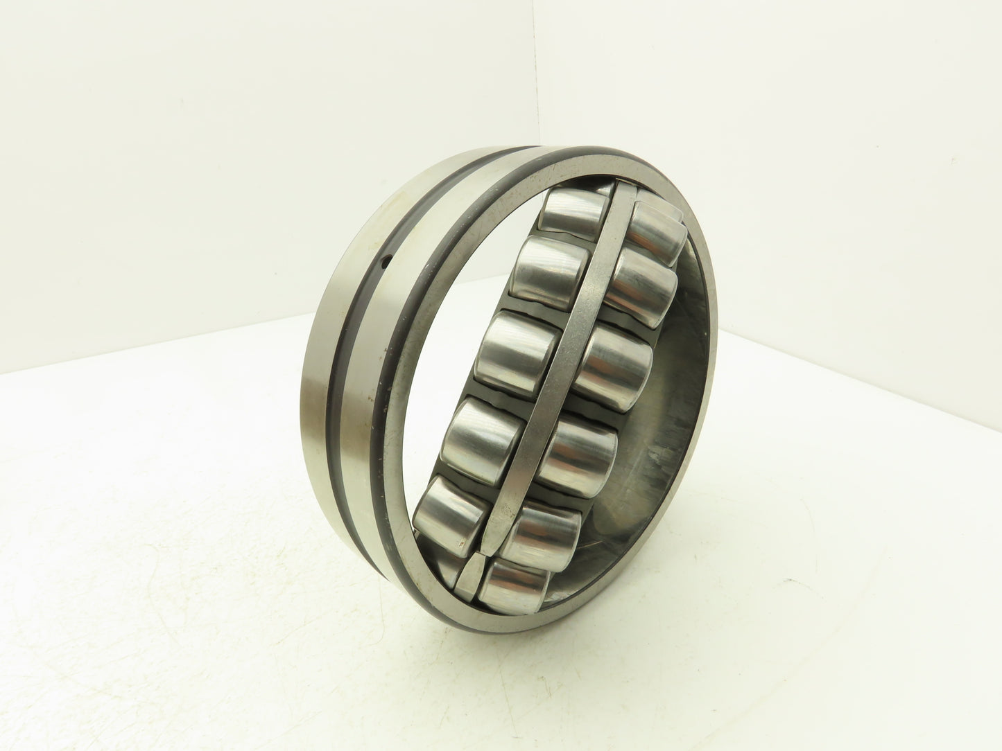 FAG 22222EK.C3 Spherical Roller Bearing 110mm ID x 200mm OD x 53mm W