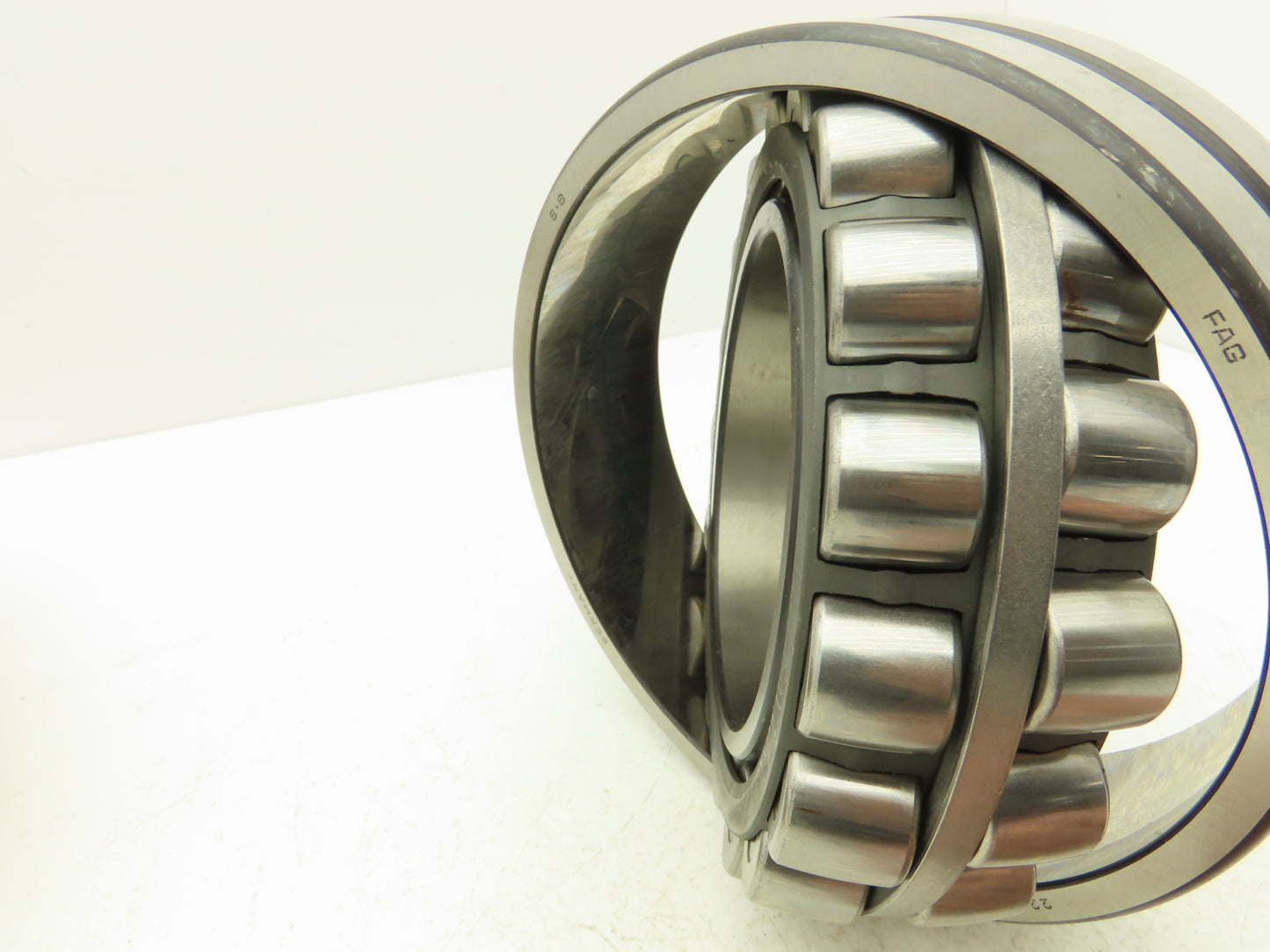 FAG 22222EK.C3 Spherical Roller Bearing 110mm ID x 200mm OD x 53mm W