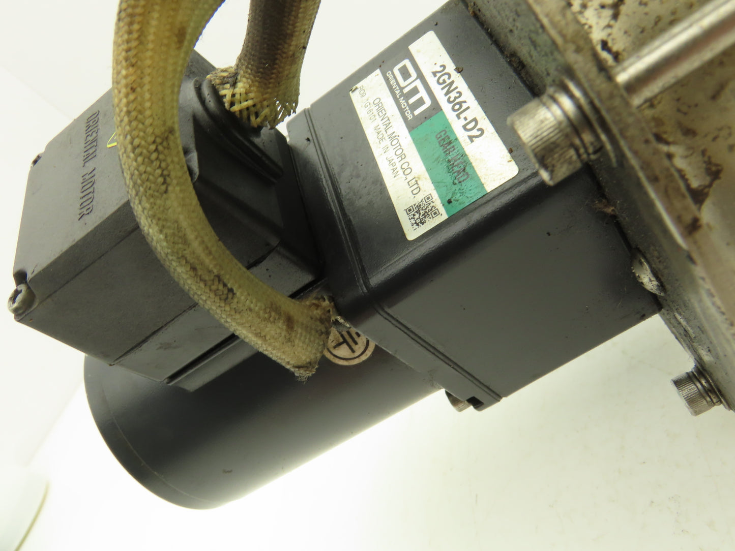 RIX SLS-300SB Screw Type Oil Skimmer 230V 3PH 12" Immersion