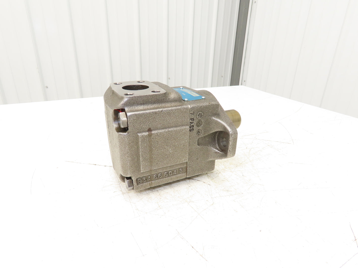Denison T6C 005 3R00 B1 NOP Hydraulic Single Vane Pump 2800rpm 70.3 ML/REV