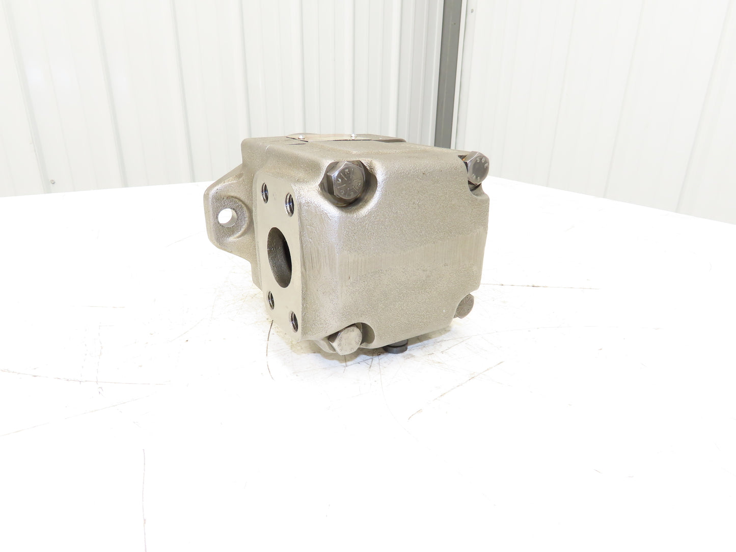 Legacy Denison T6CM B05 3R00 C1 Hydraulic Single Vane Pump 2800rpm 70.3 ML/REV