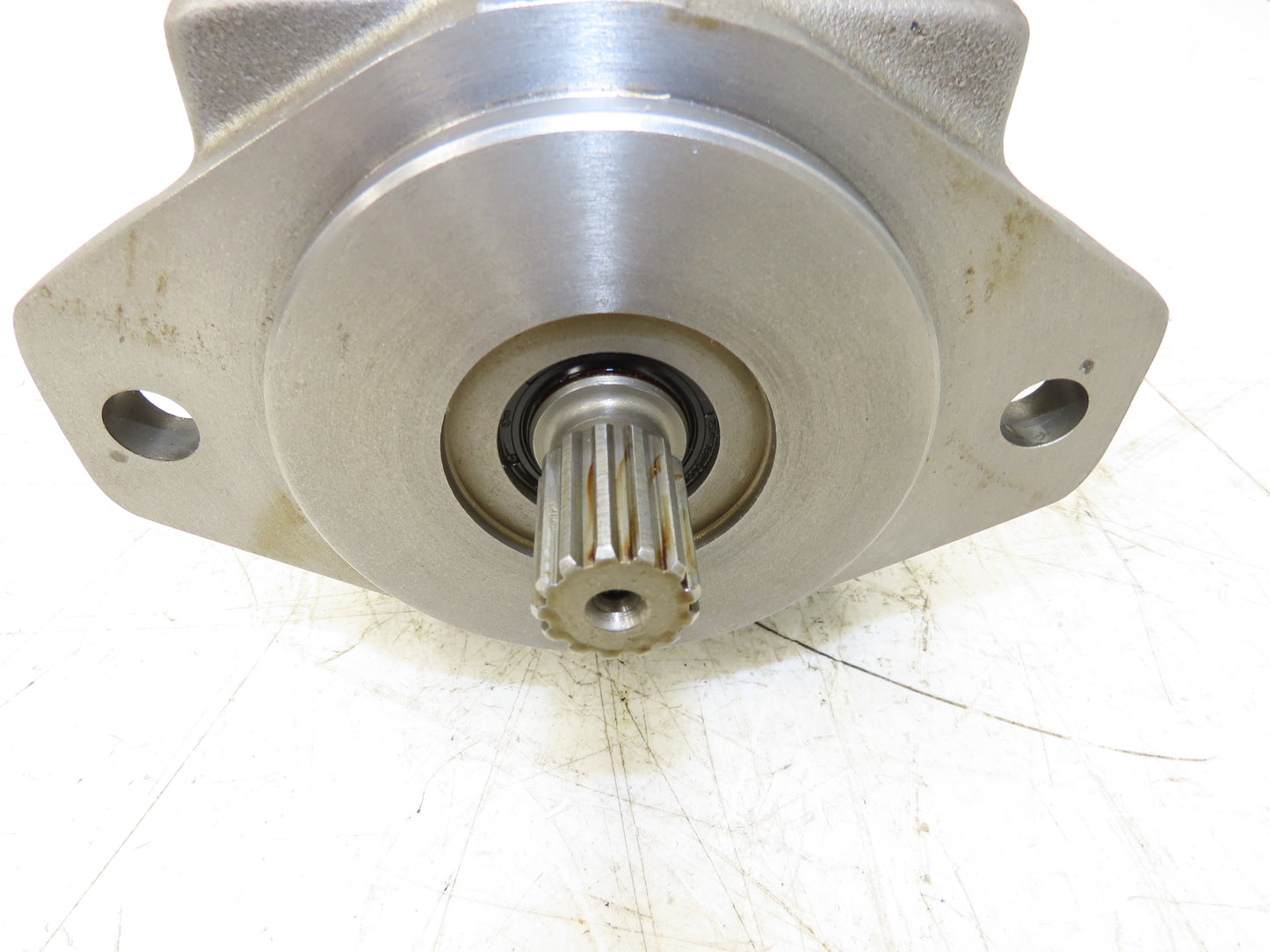 Denison T6C 005 3R00 B1 NOP Hydraulic Single Vane Pump 2800rpm 70.3 ML/REV