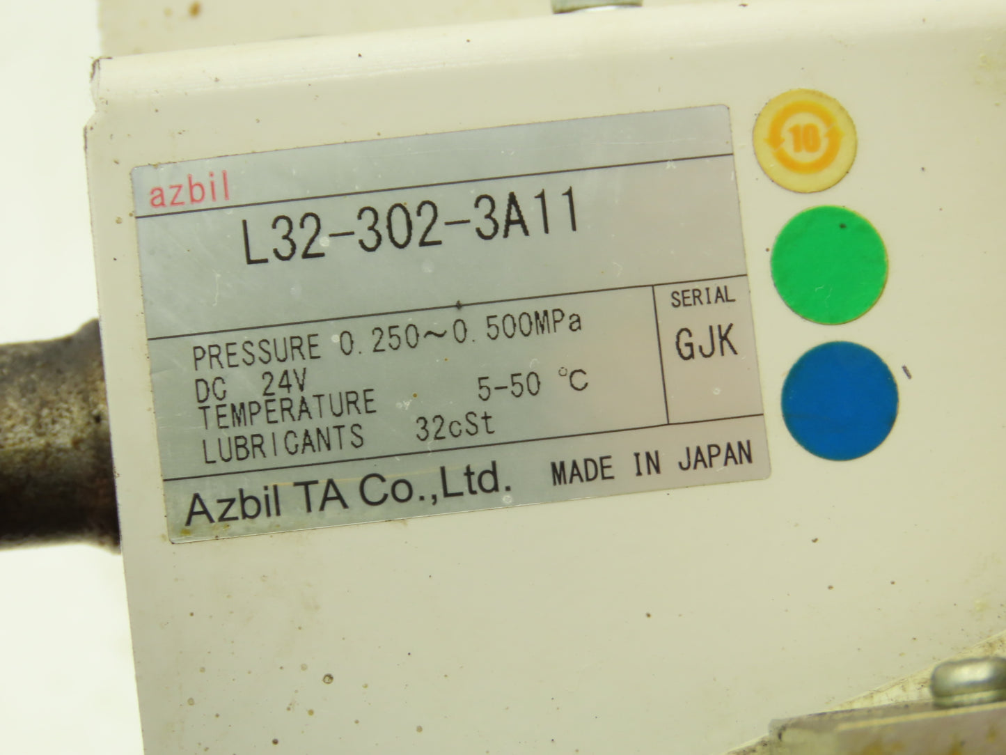 Azbil L32-302-3A11 Pneumatic Lubricator Semi-Dry Oil Mist Sprayer Pump 24VDC