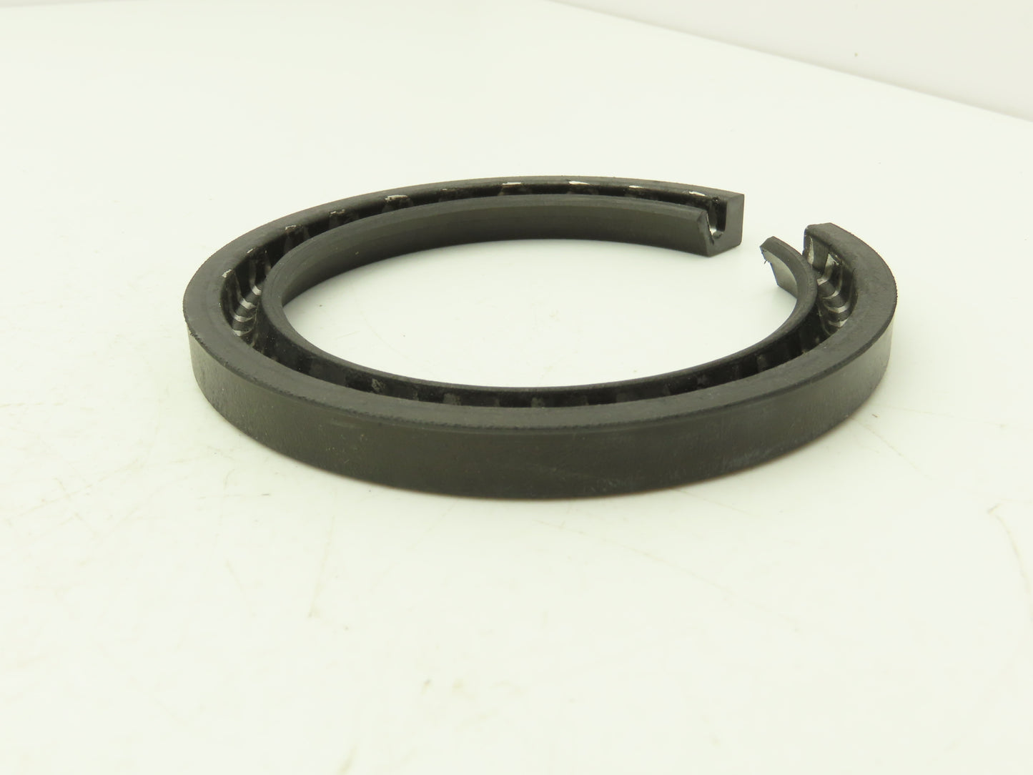 Klozure 25003-5023 Oil Seal Split Mill-Right N 3.00" Shaft 4.00" Bore  Lot of 3