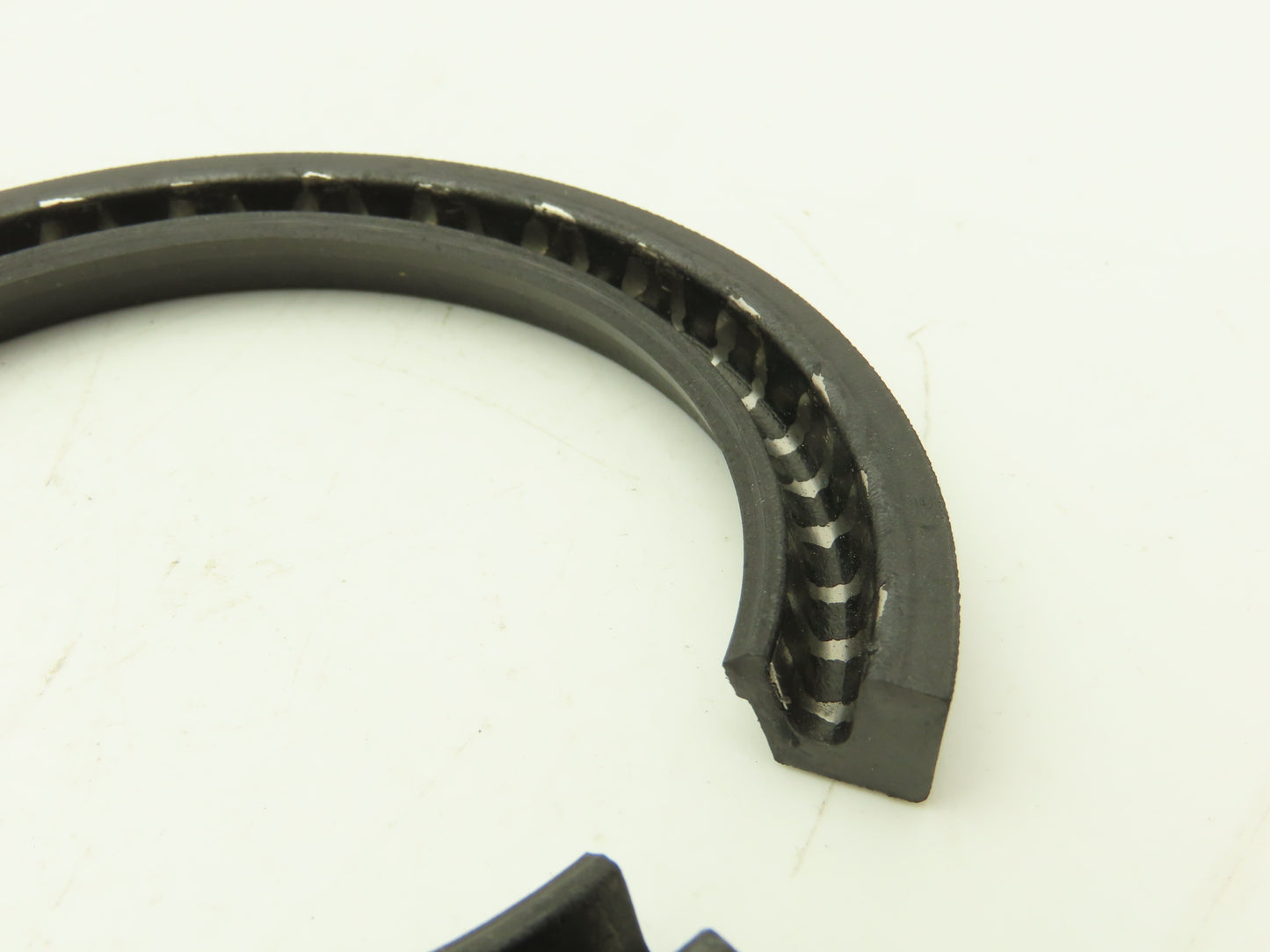 Klozure 25003-5023 Oil Seal Split Mill-Right N 3.00" Shaft 4.00" Bore  Lot of 3