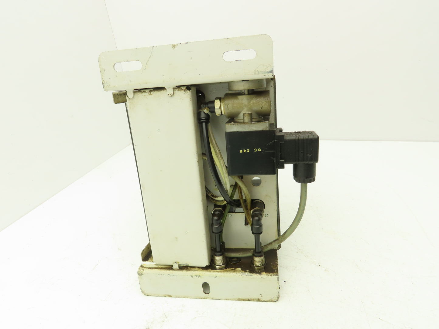 Taco L32-300-3A11 Pneumatic Lubricator Semi-Dry Oil Mist Sprayer Pump 24VDC