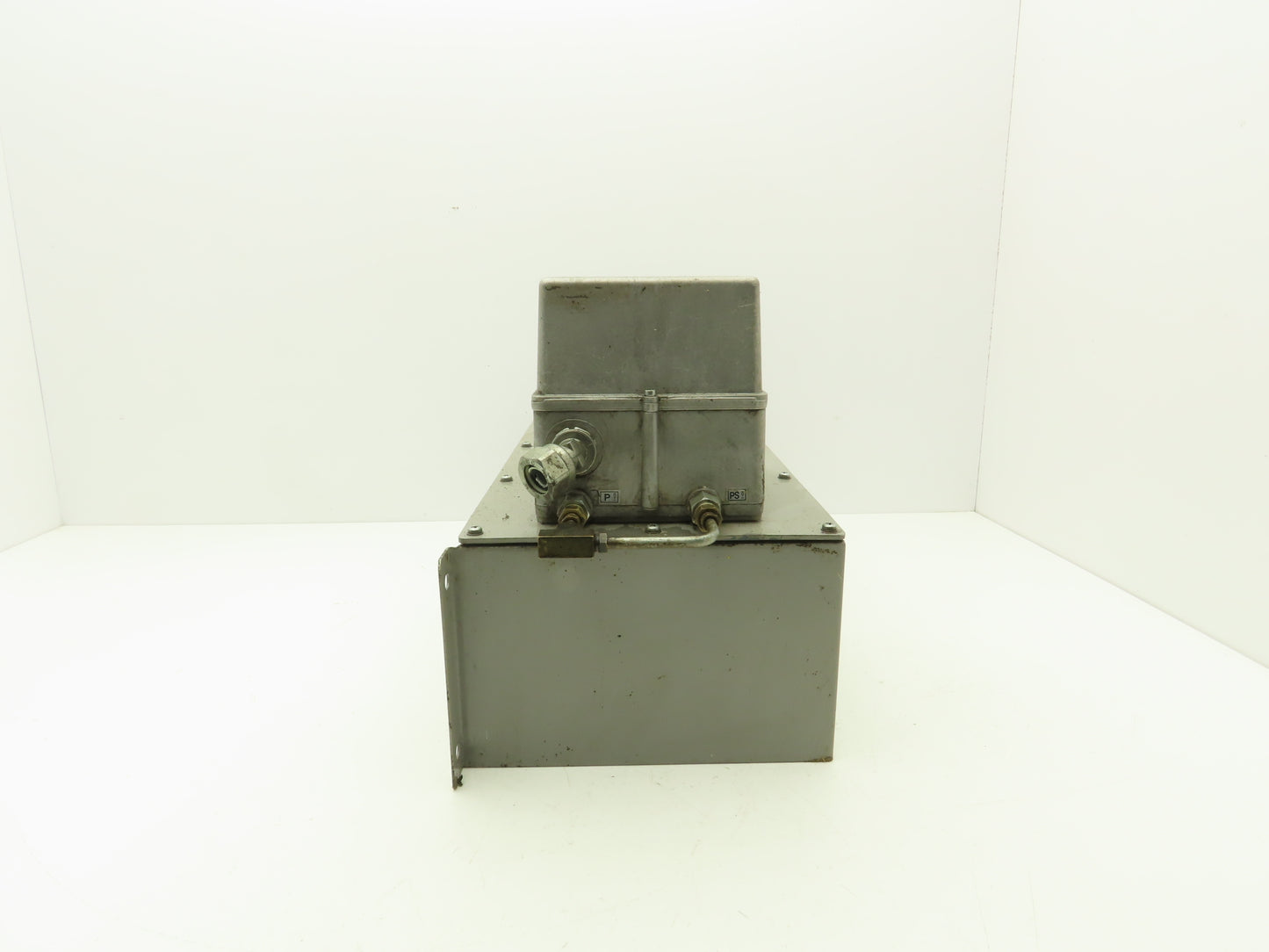 Showa LCB3 10340 Lubricator Oil Pump Oiler 10.9L Tank 0.1 L/Min 100/110V 1PH