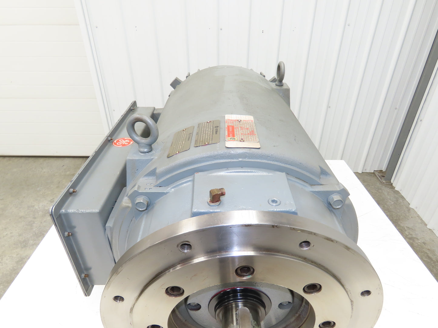 General Electric GE Spindle Motor 1780RPM 150Hp 460V Water Cooled 	408TCZ