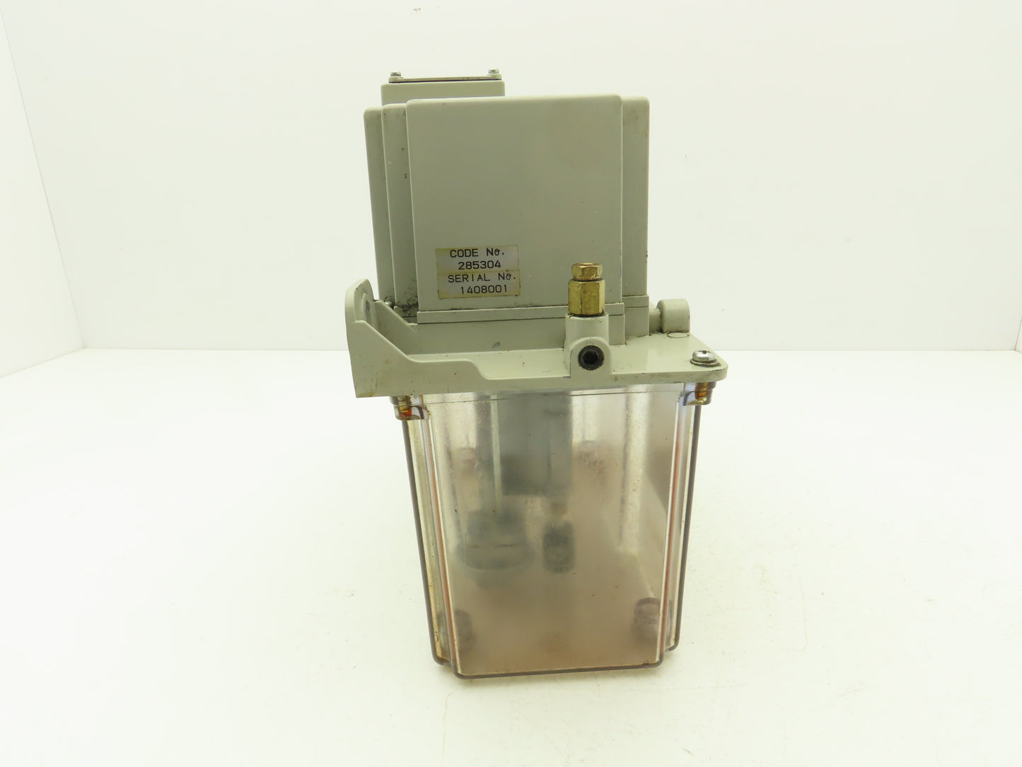 Showa LCB30305C-04 Lubricator Oil Pump Oiler 10.9L Tank 0.1 L/Min 100/110V 1PH