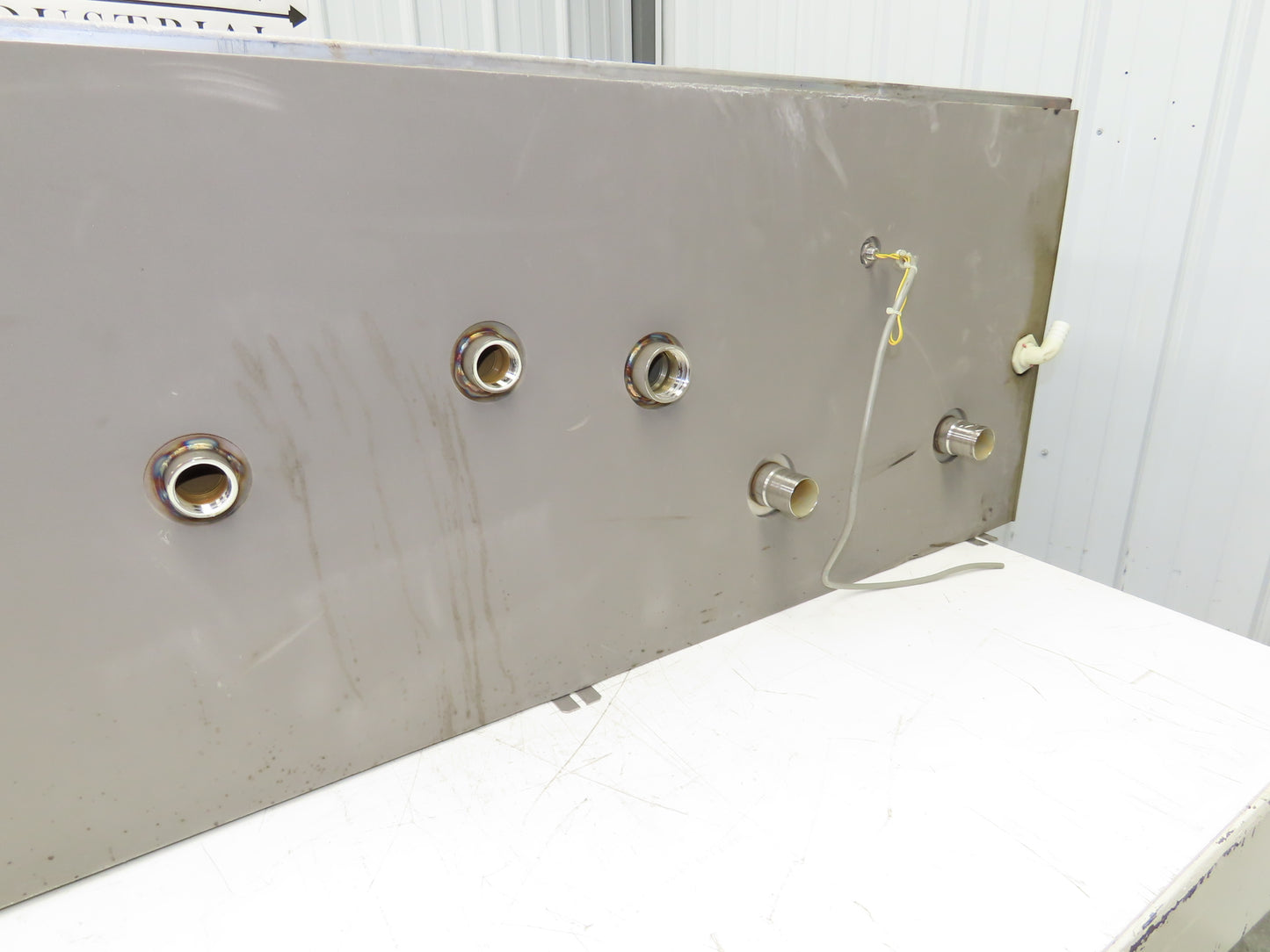 Stainless Steel Tank 100 Gallon 3/4 Top 15 Gauge 53x23.5x20"