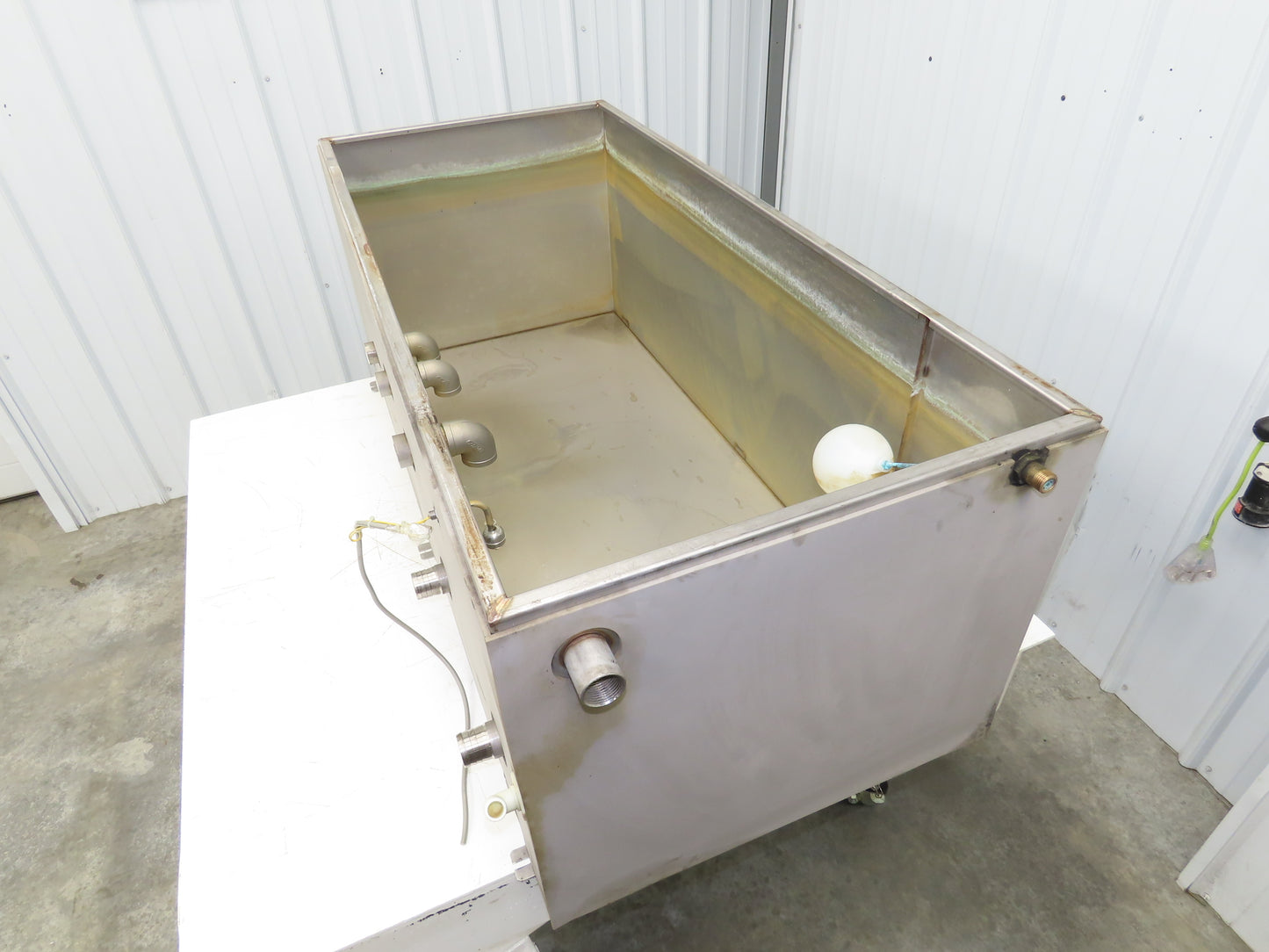 Stainless Steel Tank 100 Gallon 3/4 Top 15 Gauge 53x23.5x20"