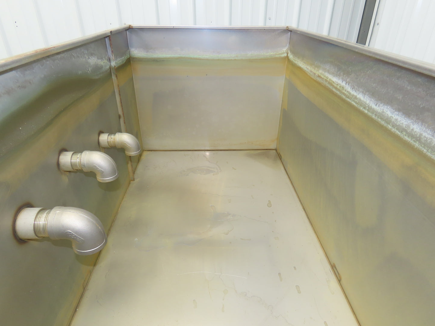 Stainless Steel Tank 100 Gallon 3/4 Top 15 Gauge 53x23.5x20"